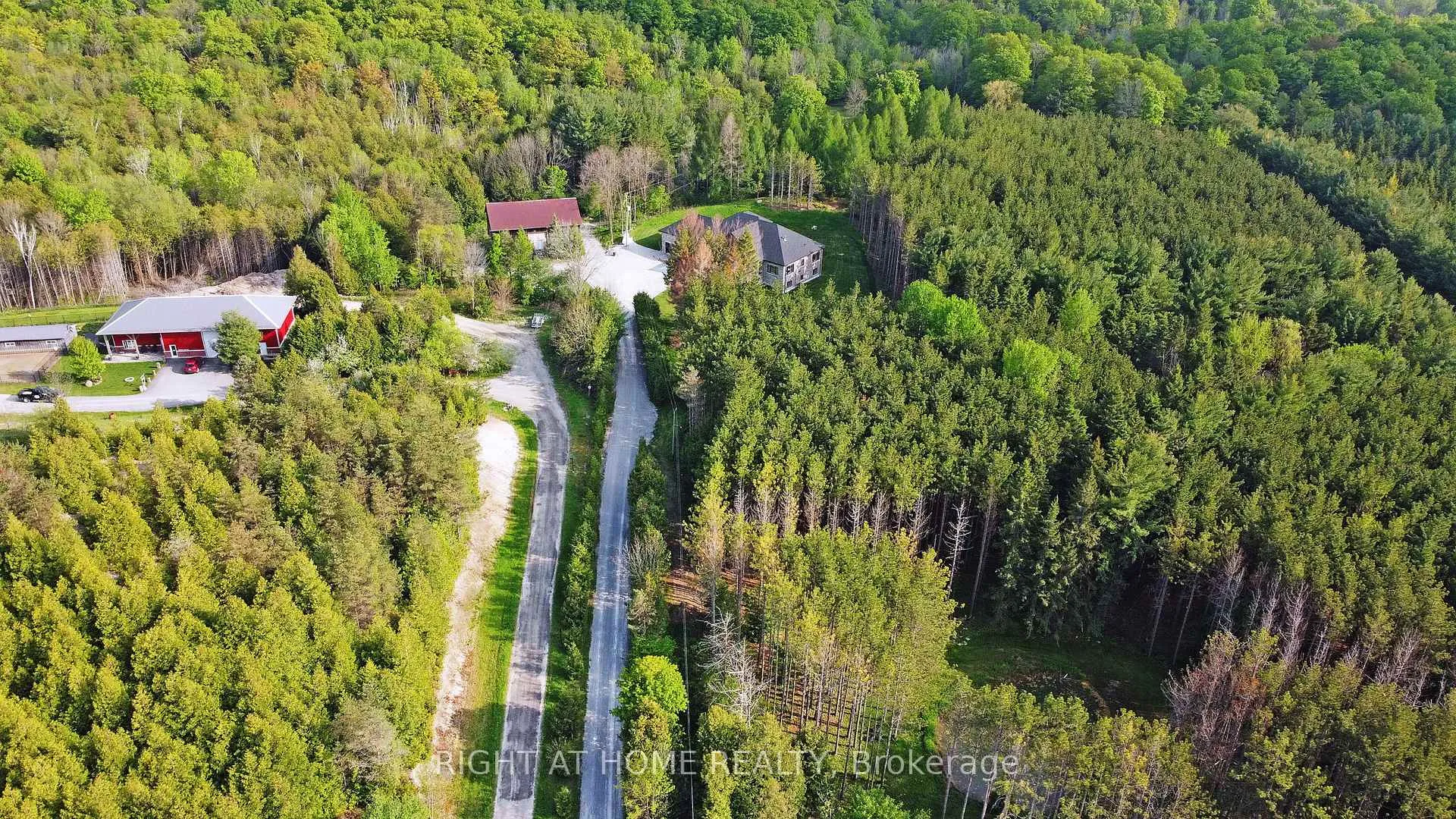 Photo 49 of 2705 14th Line, Innisfil, Gilford — HOMEH
