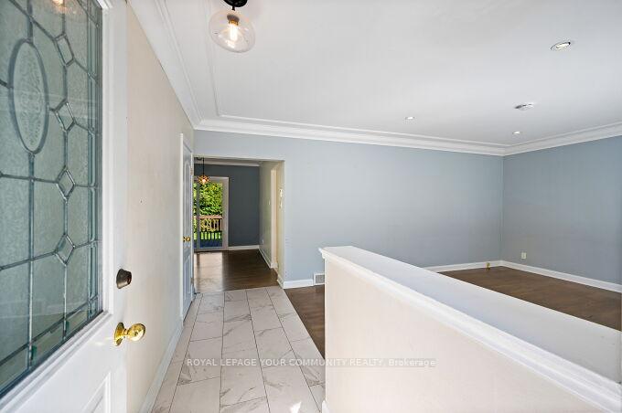 Photo 7 of 126 Patricia Drive, King, King City — HOMEH