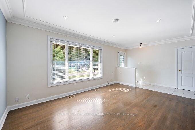 Photo 9 of 126 Patricia Drive, King, King City — HOMEH