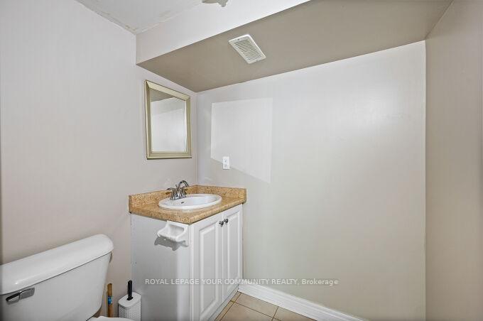 Photo 32 of 126 Patricia Drive, King, King City — HOMEH