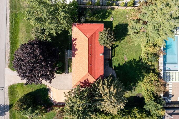 Photo 38 of 126 Patricia Drive, King, King City — HOMEH