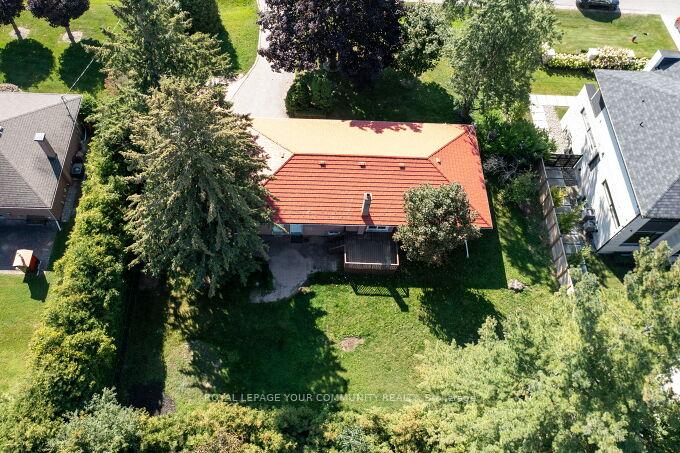 Photo 39 of 126 Patricia Drive, King, King City — HOMEH