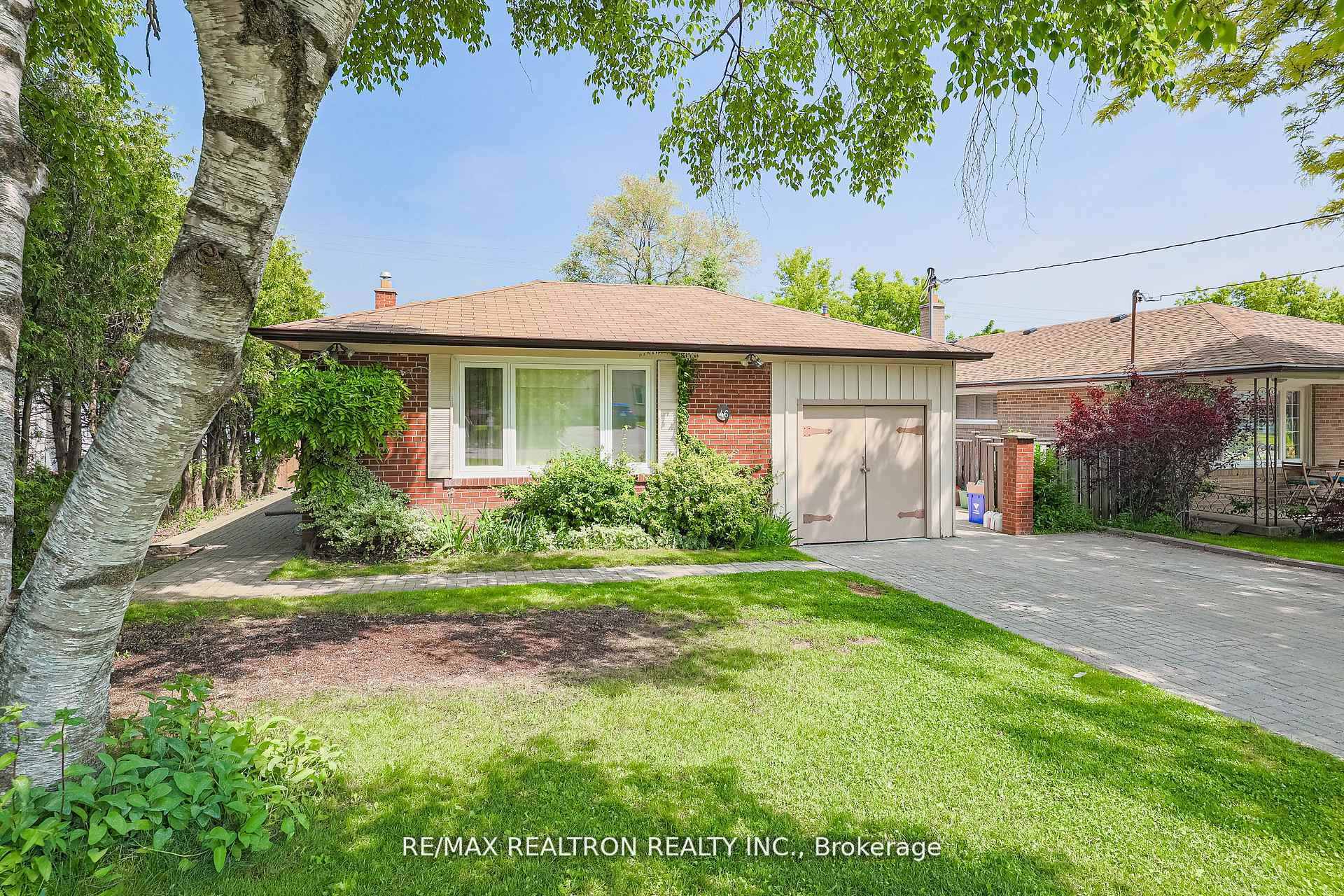 Photo 2 of 46 Meadowview Avenue, Markham, Grandview — HOMEH