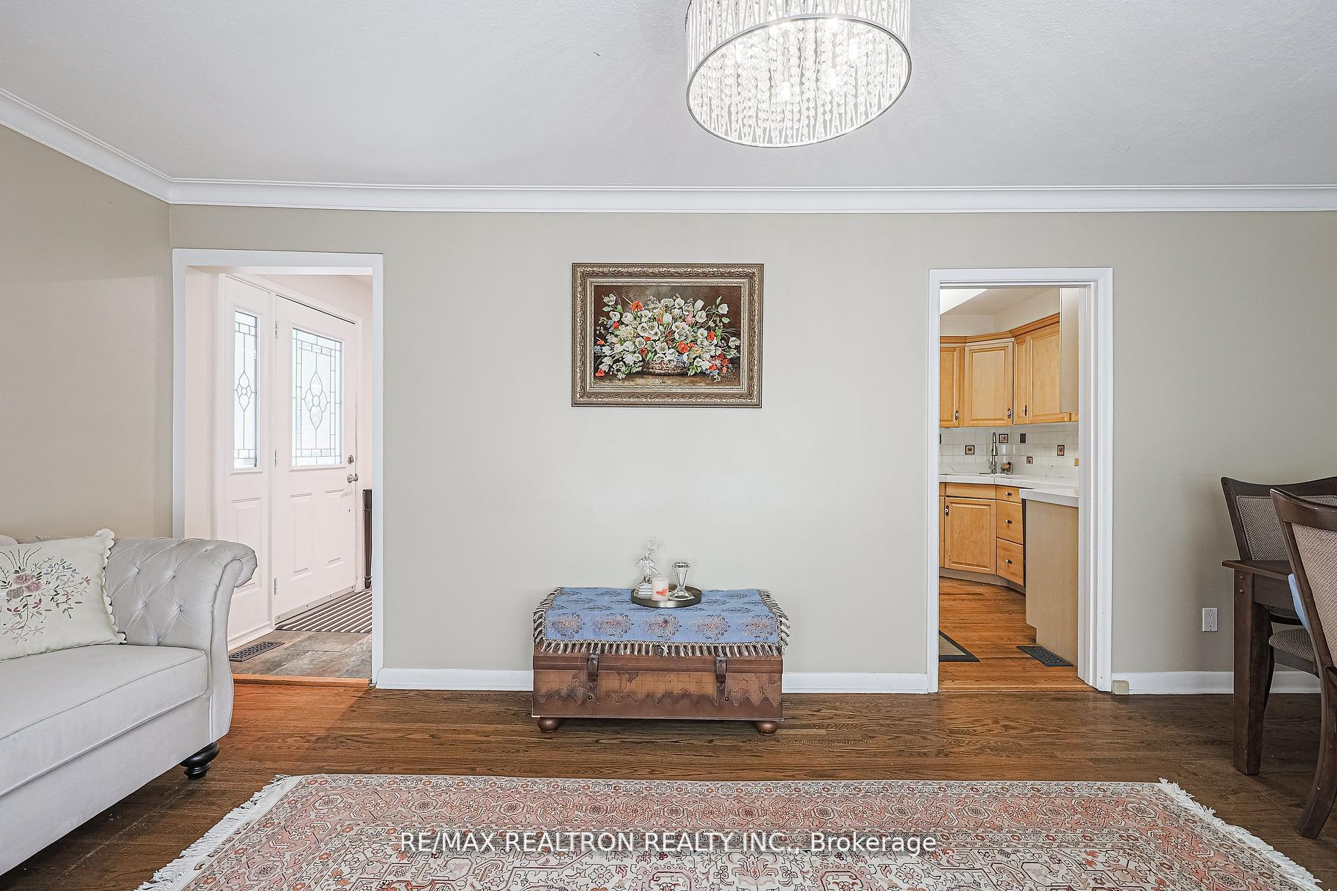 Photo 7 of 46 Meadowview Avenue, Markham, Grandview — HOMEH