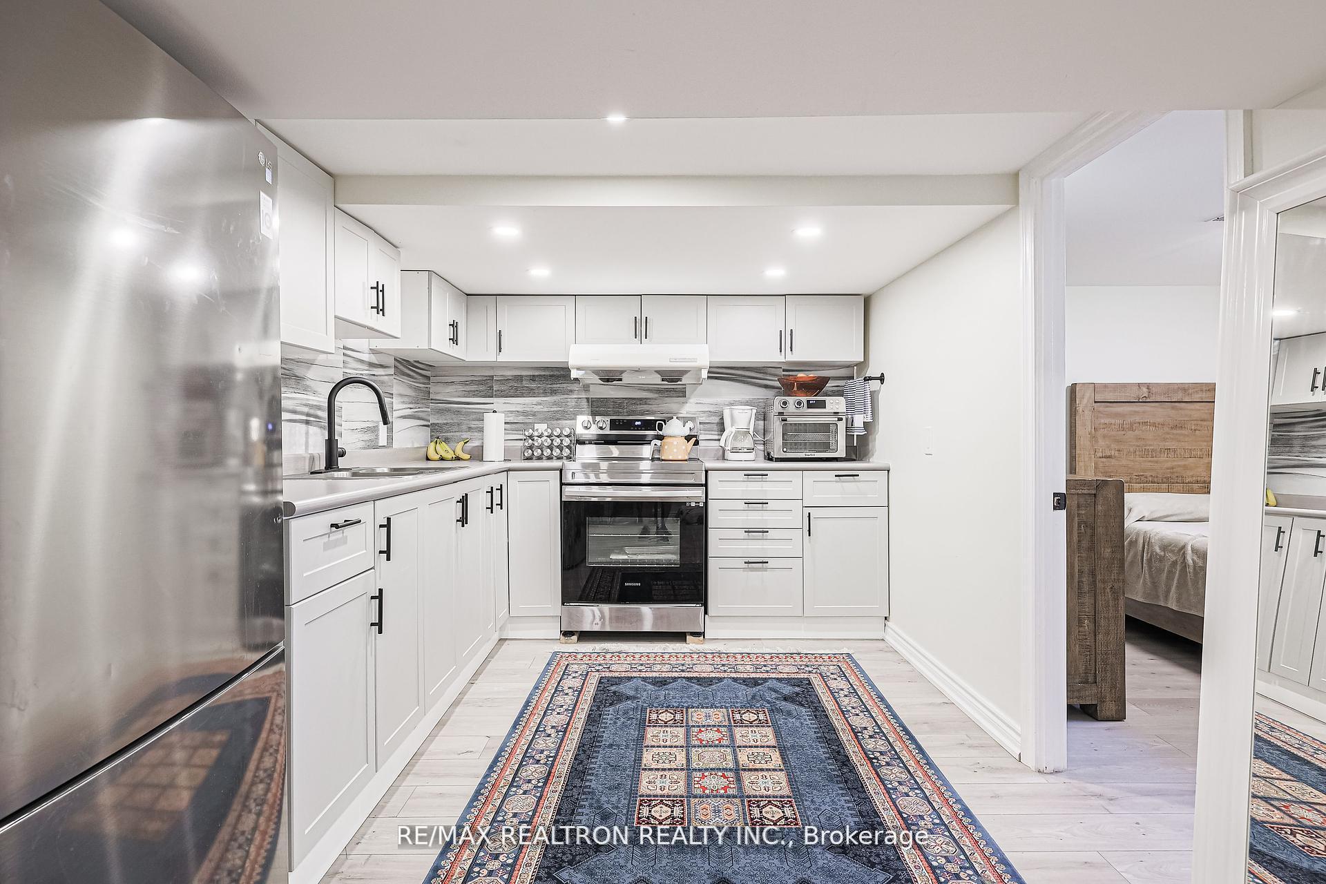 Photo 20 of 46 Meadowview Avenue, Markham, Grandview — HOMEH