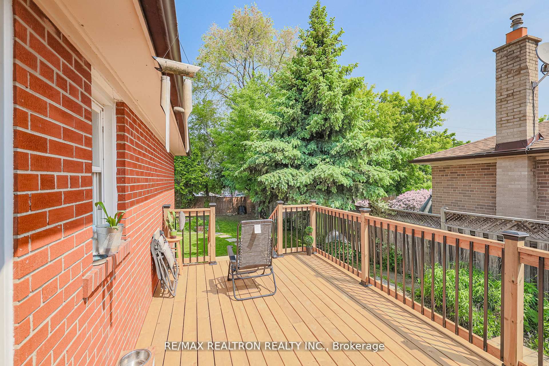 Photo 25 of 46 Meadowview Avenue, Markham, Grandview — HOMEH