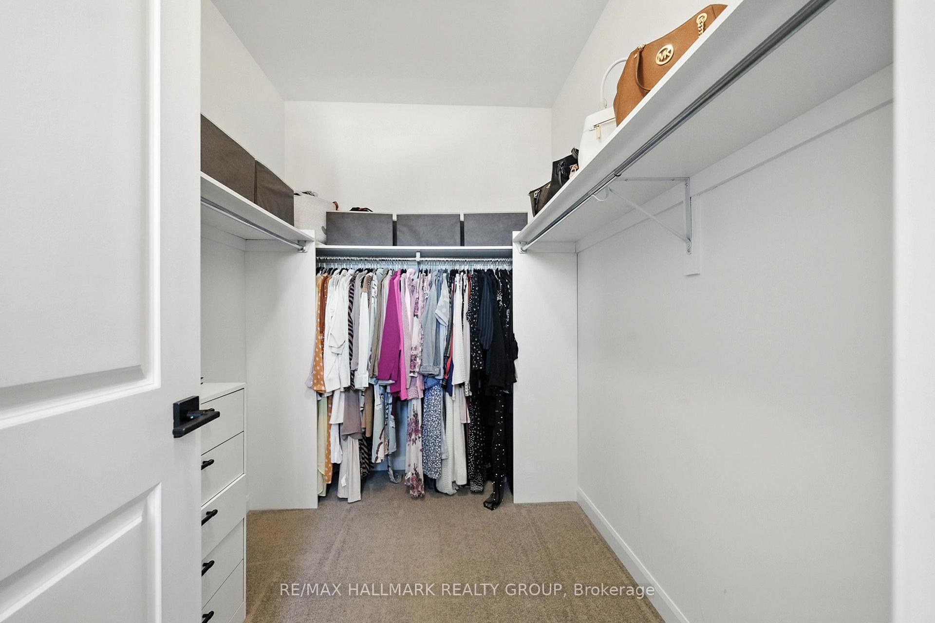 Photo 22 of 547 Anchor Circle, Ottawa, Mahogany Community — HOMEH