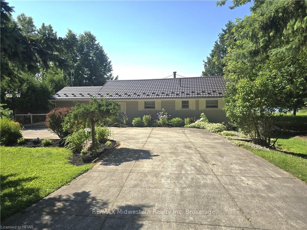 Photo 1 of 554 Road 5 S, Mapleton, Rural Mapleton — HOMEH