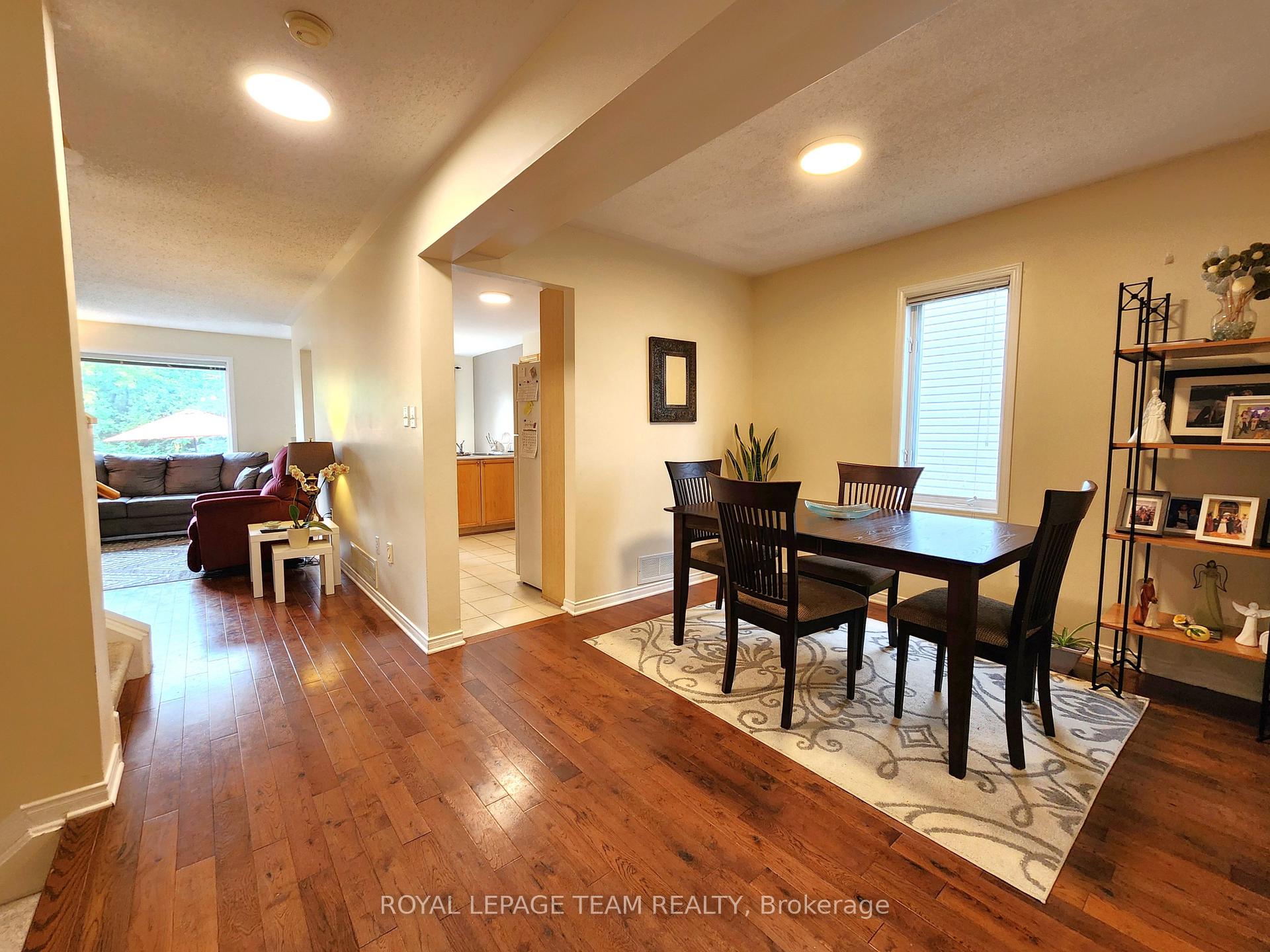Photo 3 of 117 Blackdome Crescent, Ottawa, Kanata - Kanata Lakes/Heritage Hills — HOMEH