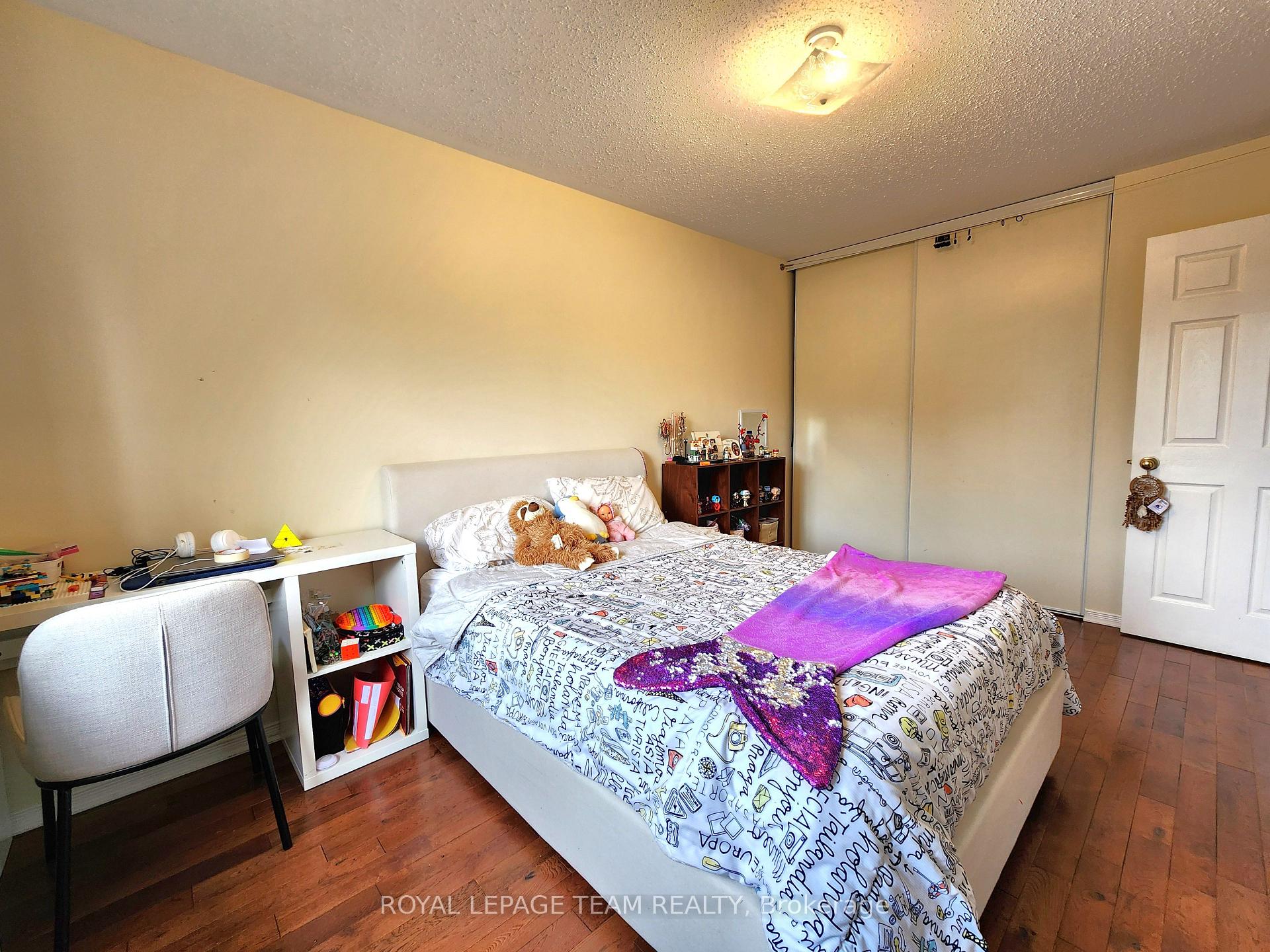 Photo 18 of 117 Blackdome Crescent, Ottawa, Kanata - Kanata Lakes/Heritage Hills — HOMEH