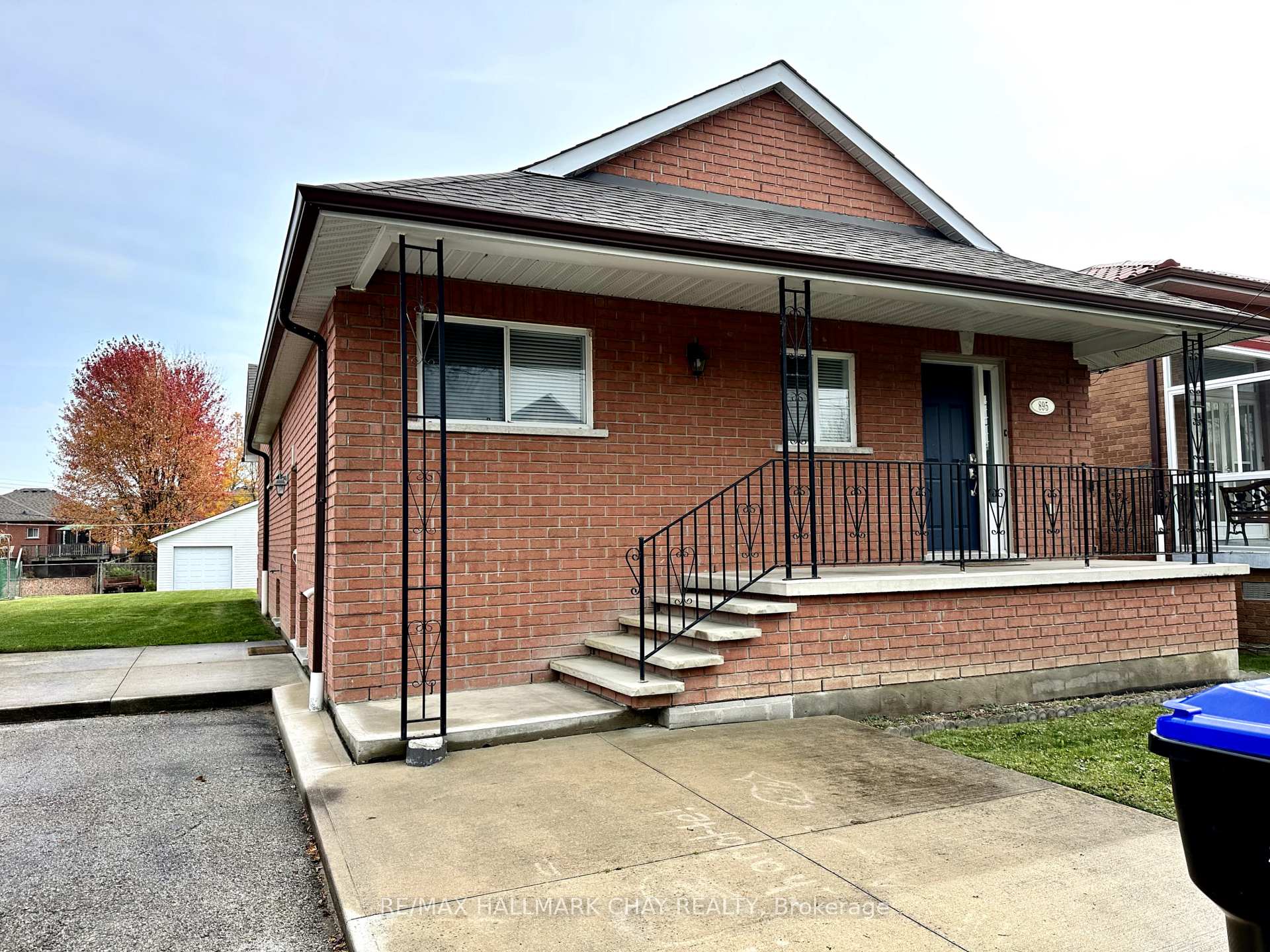 Photo 1 of 895 Frederick Street, Innisfil, Churchill — HOMEH