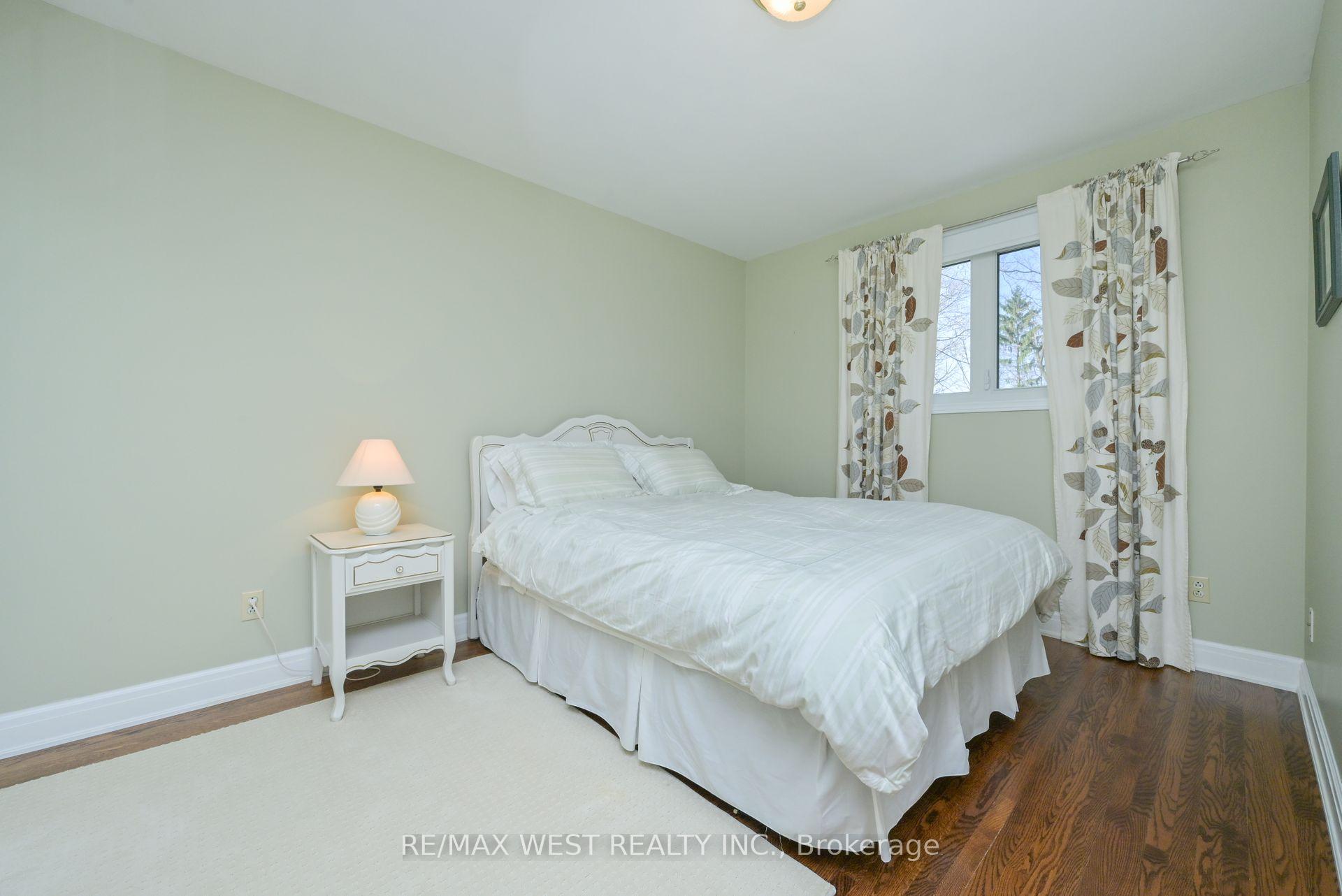 Photo 24 of 24 Cedarwood Crescent, King, Nobleton — HOMEH