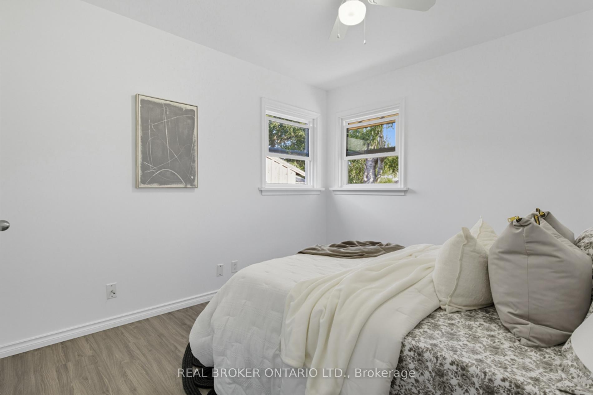 Photo 14 of 27 Broadmoor Avenue, Kitchener — HOMEH