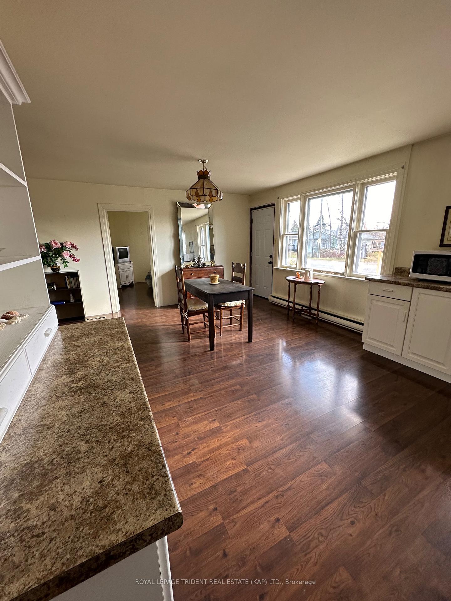Photo 6 of 109 Mitchell Road E, Kapuskasing — HOMEH