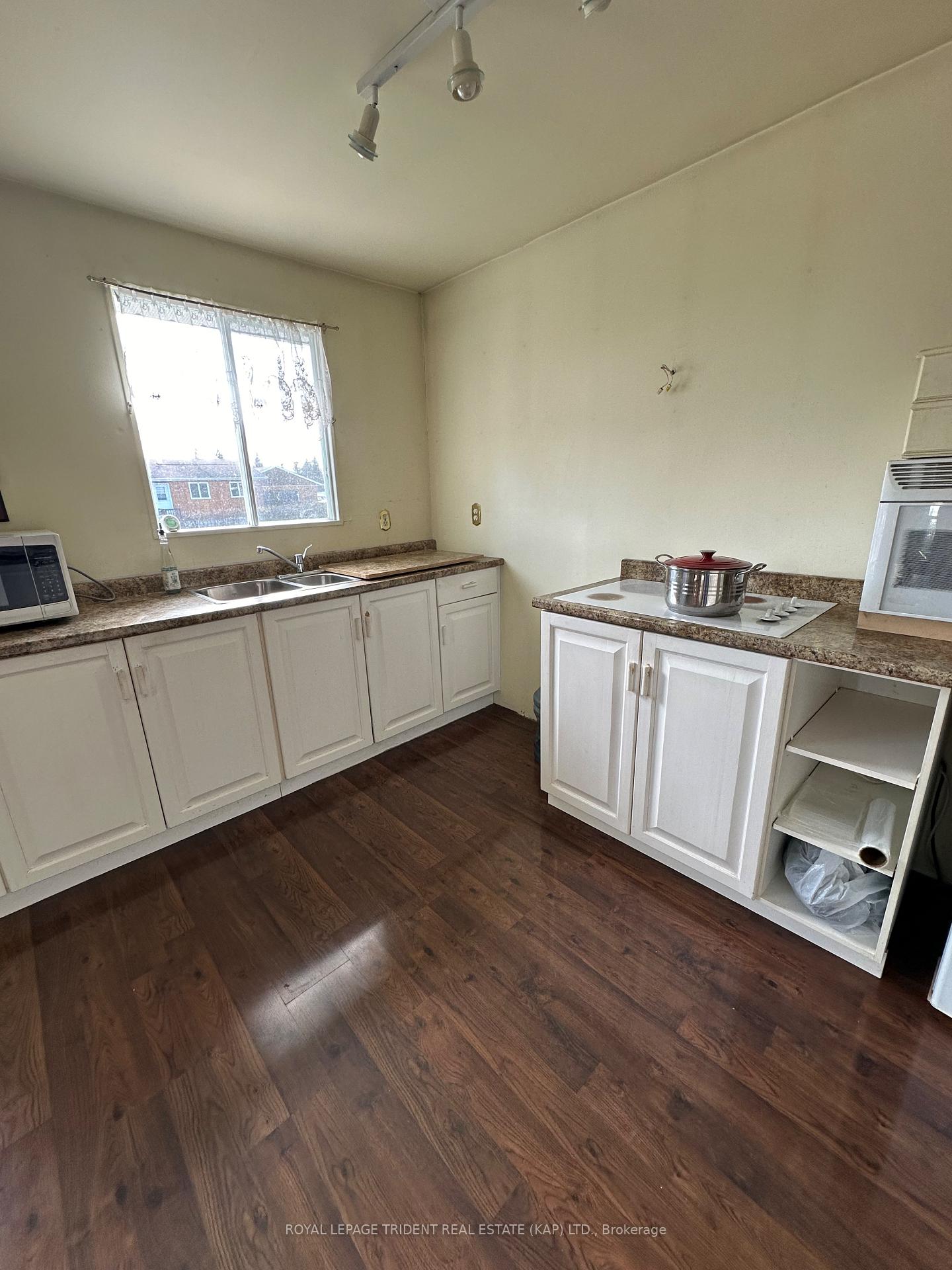 Photo 10 of 109 Mitchell Road E, Kapuskasing — HOMEH