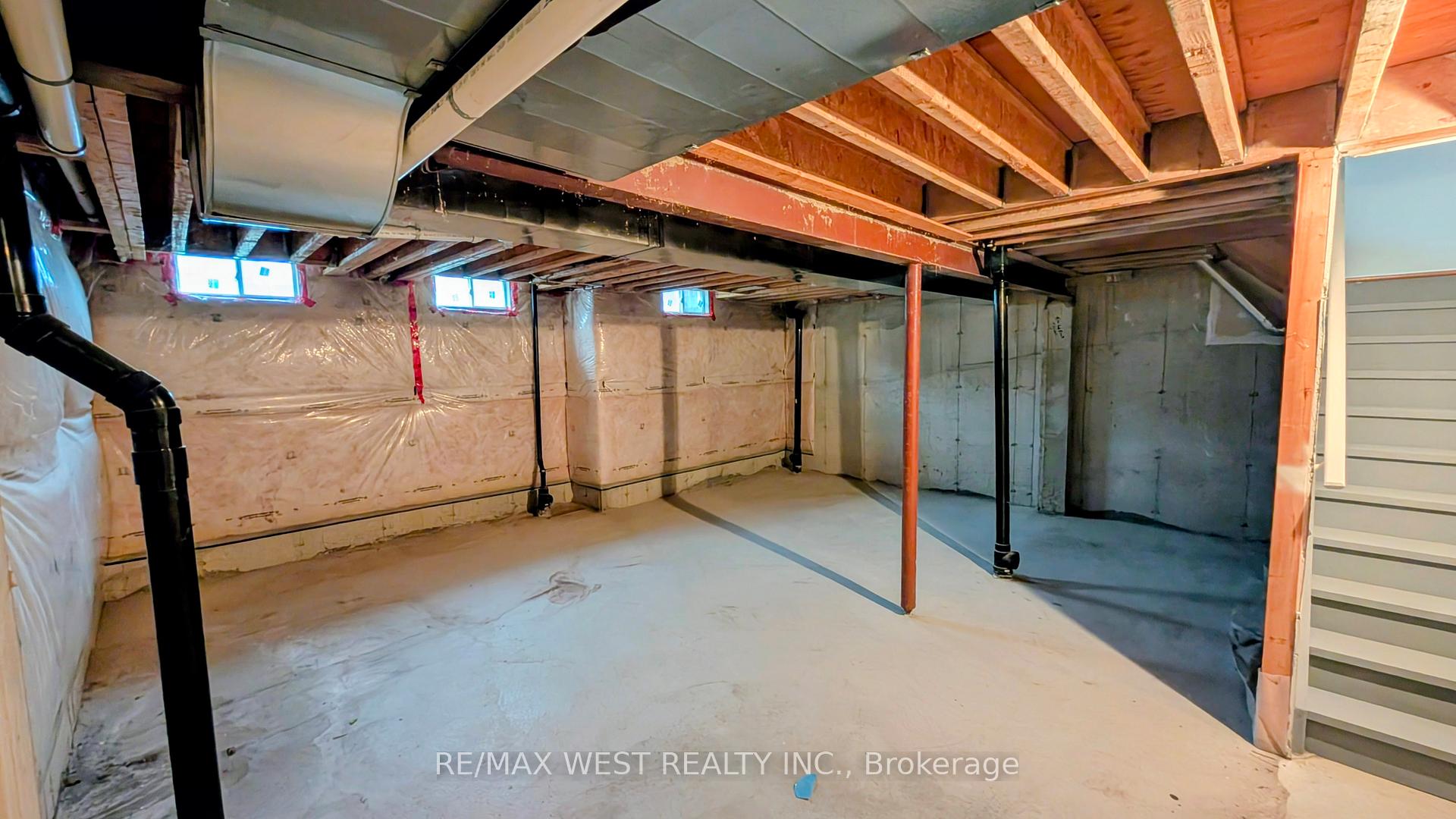 Photo 25 of 10 Moore's Court, Markham, Box Grove — HOMEH