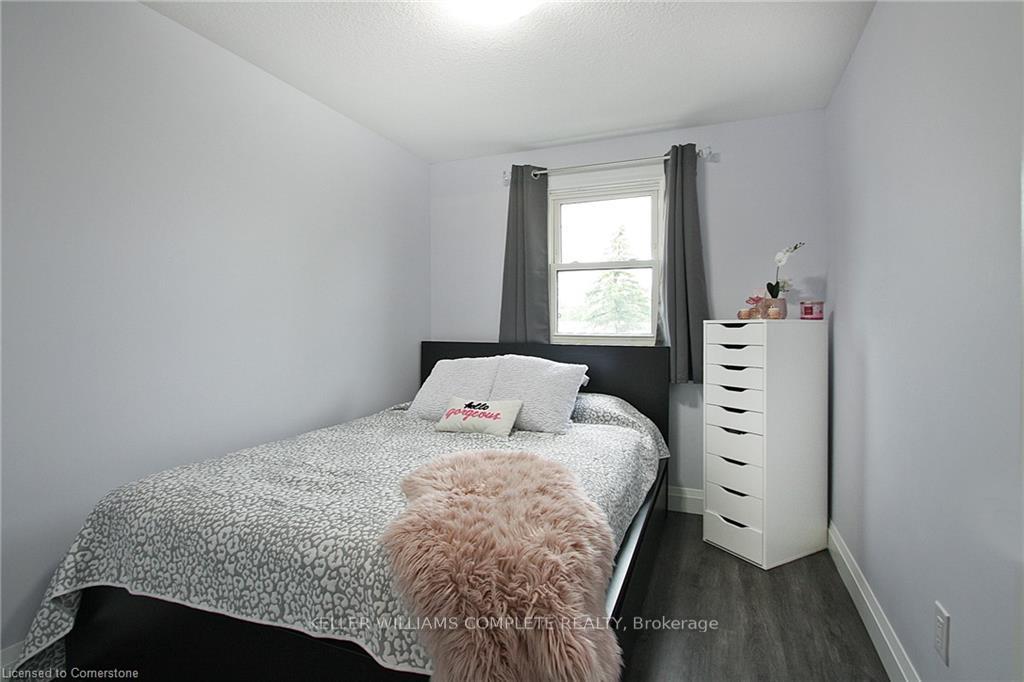 Photo 18 of Unit 6, 410 Pioneer Drive, Kitchener — HOMEH