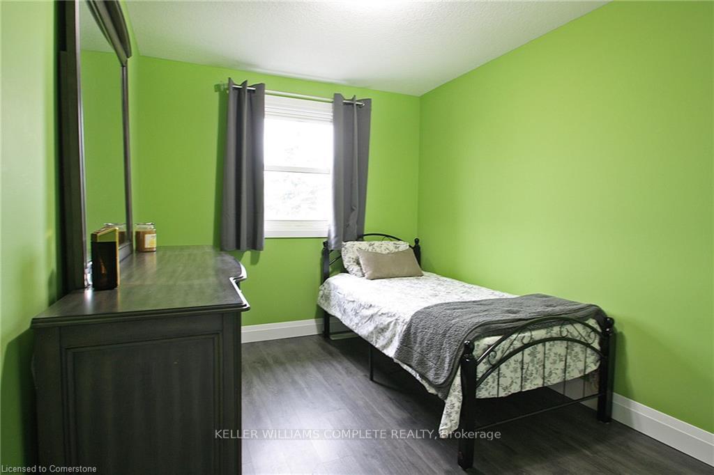 Photo 20 of Unit 6, 410 Pioneer Drive, Kitchener — HOMEH