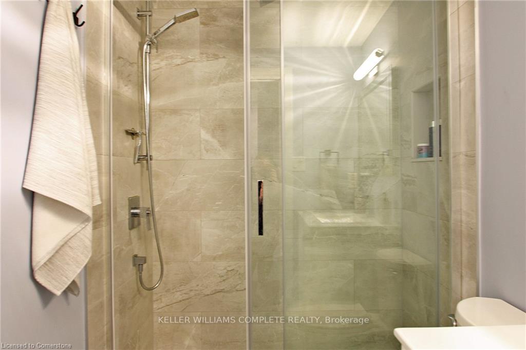 Photo 21 of Unit 6, 410 Pioneer Drive, Kitchener — HOMEH