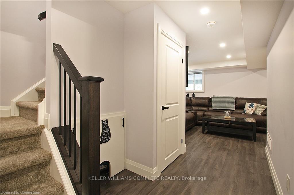 Photo 35 of Unit 6, 410 Pioneer Drive, Kitchener — HOMEH