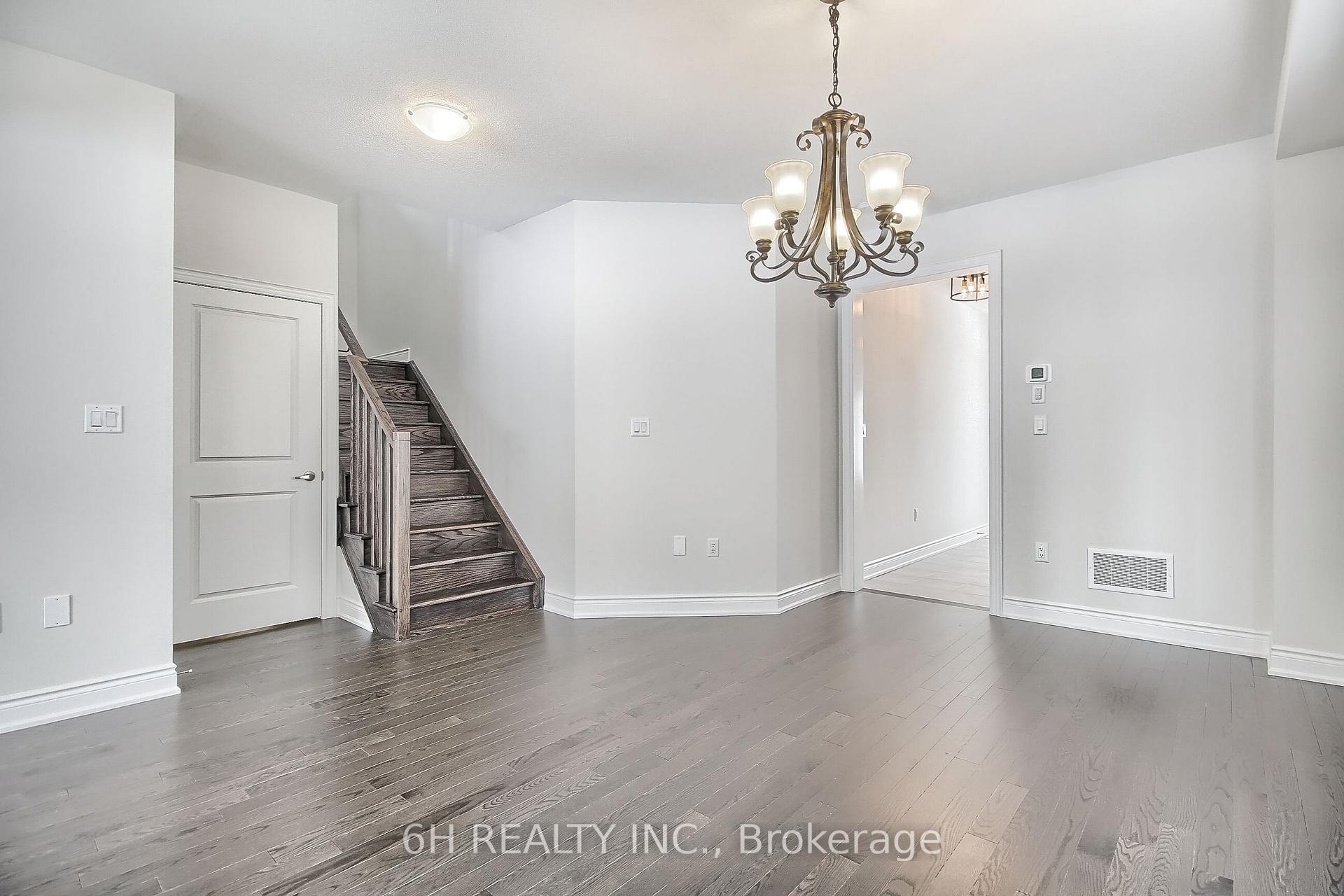 Photo 8 of 1322 Broderick Street, Innisfil, Rural Innisfil — HOMEH