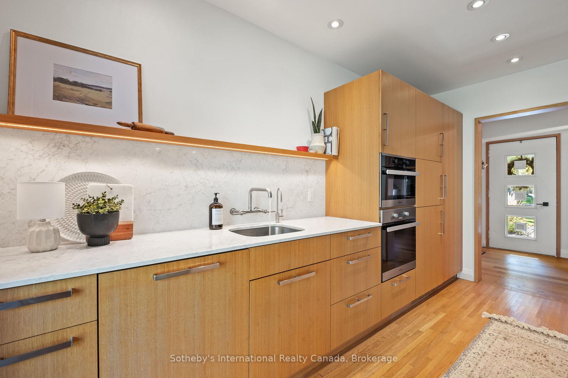 Photo 16 of 284 Union Boulevard, Kitchener — HOMEH