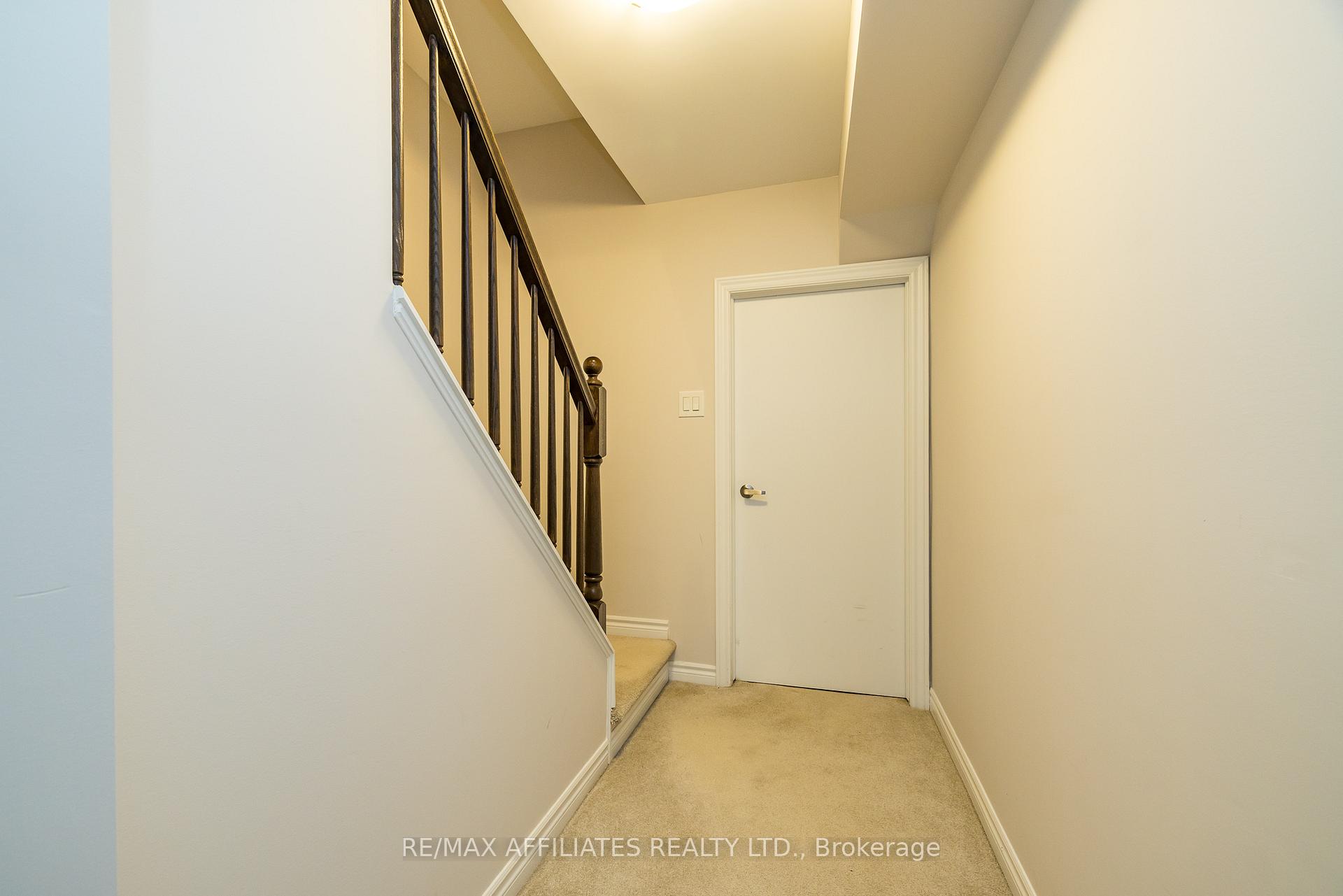 Photo 29 of 310 Livery Street, Ottawa, Kanata - Emerald Meadows/Trailwest — HOMEH