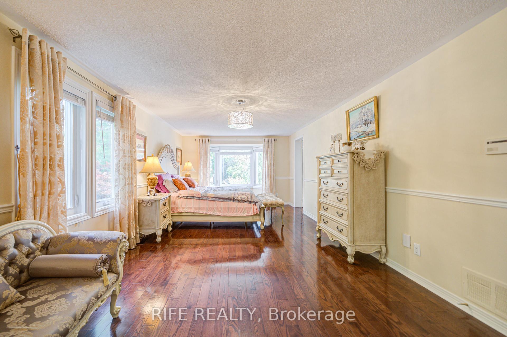 Photo 22 of 22 Chambery Crescent, Markham, Unionville — HOMEH