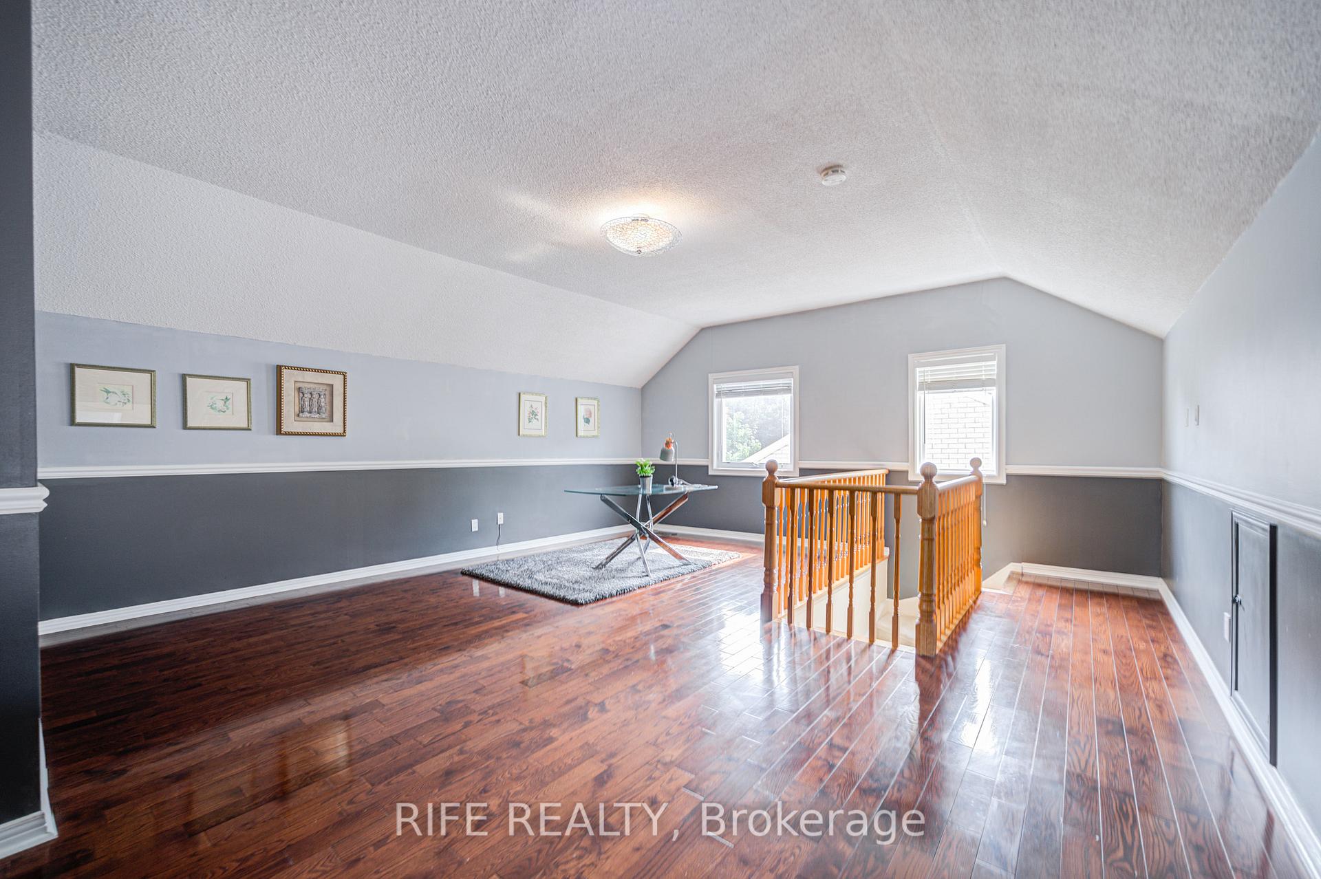 Photo 36 of 22 Chambery Crescent, Markham, Unionville — HOMEH