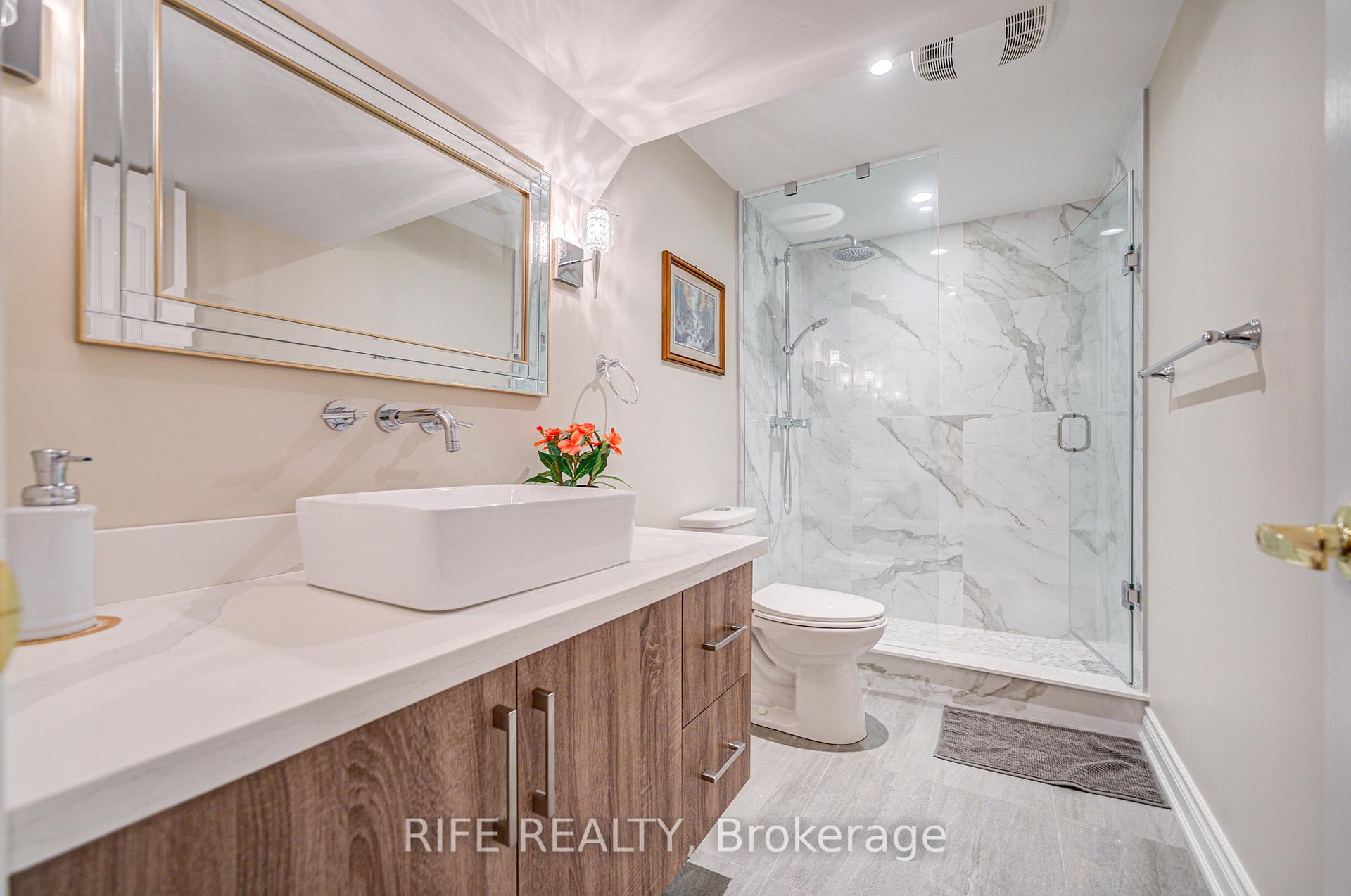 Photo 42 of 22 Chambery Crescent, Markham, Unionville — HOMEH