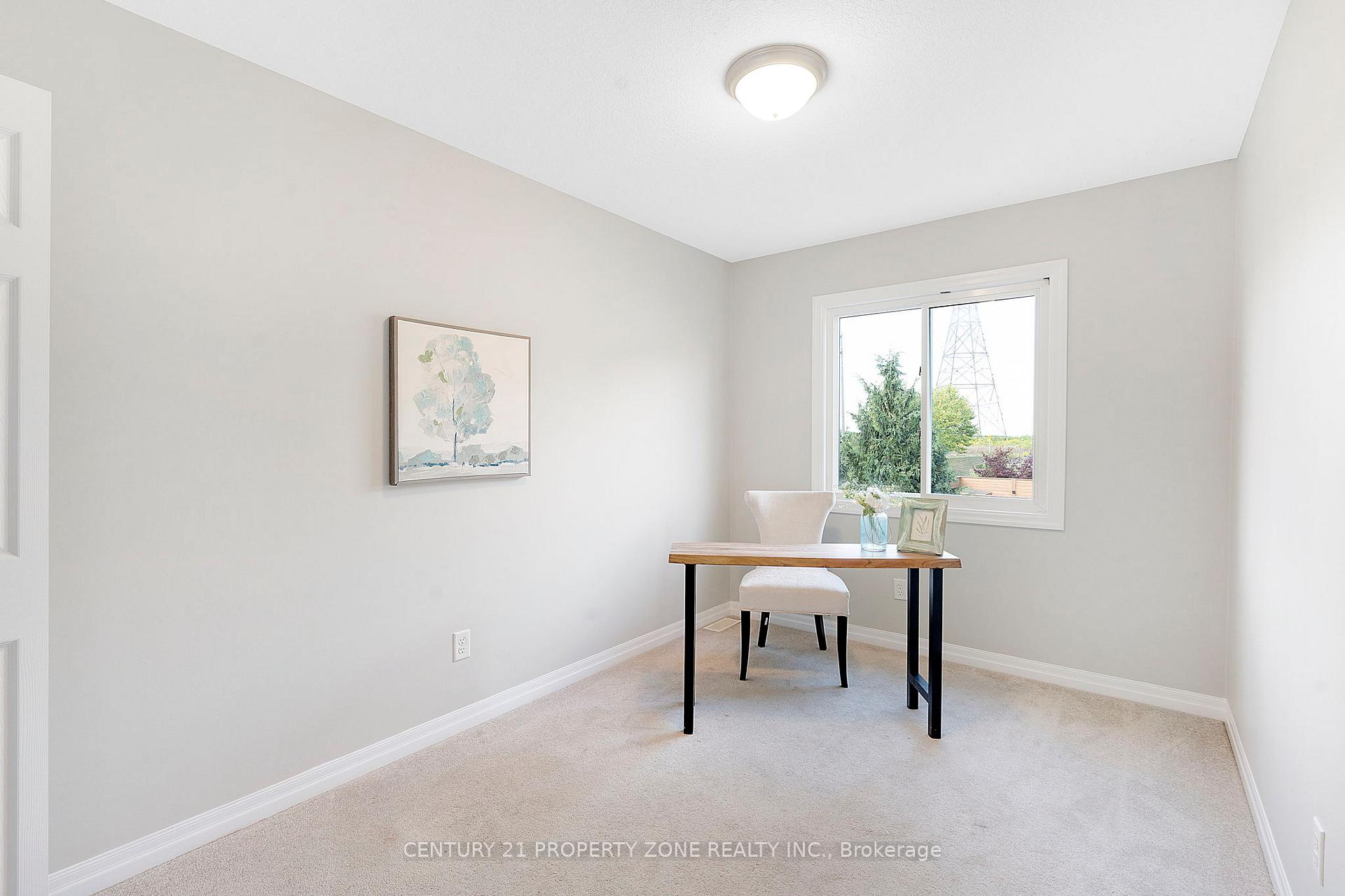 Photo 24 of 525 Banffshire Crescent, Kitchener — HOMEH