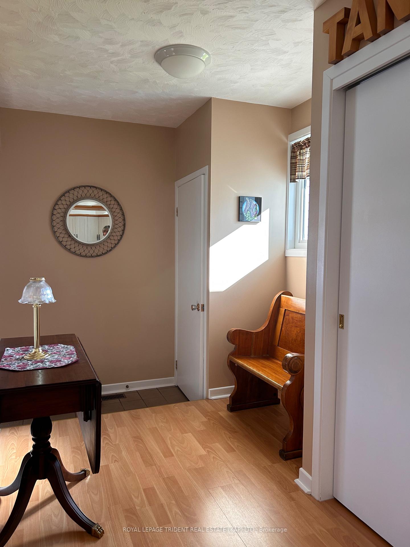 Photo 9 of 6 Seaborne Crescent S, Kapuskasing — HOMEH