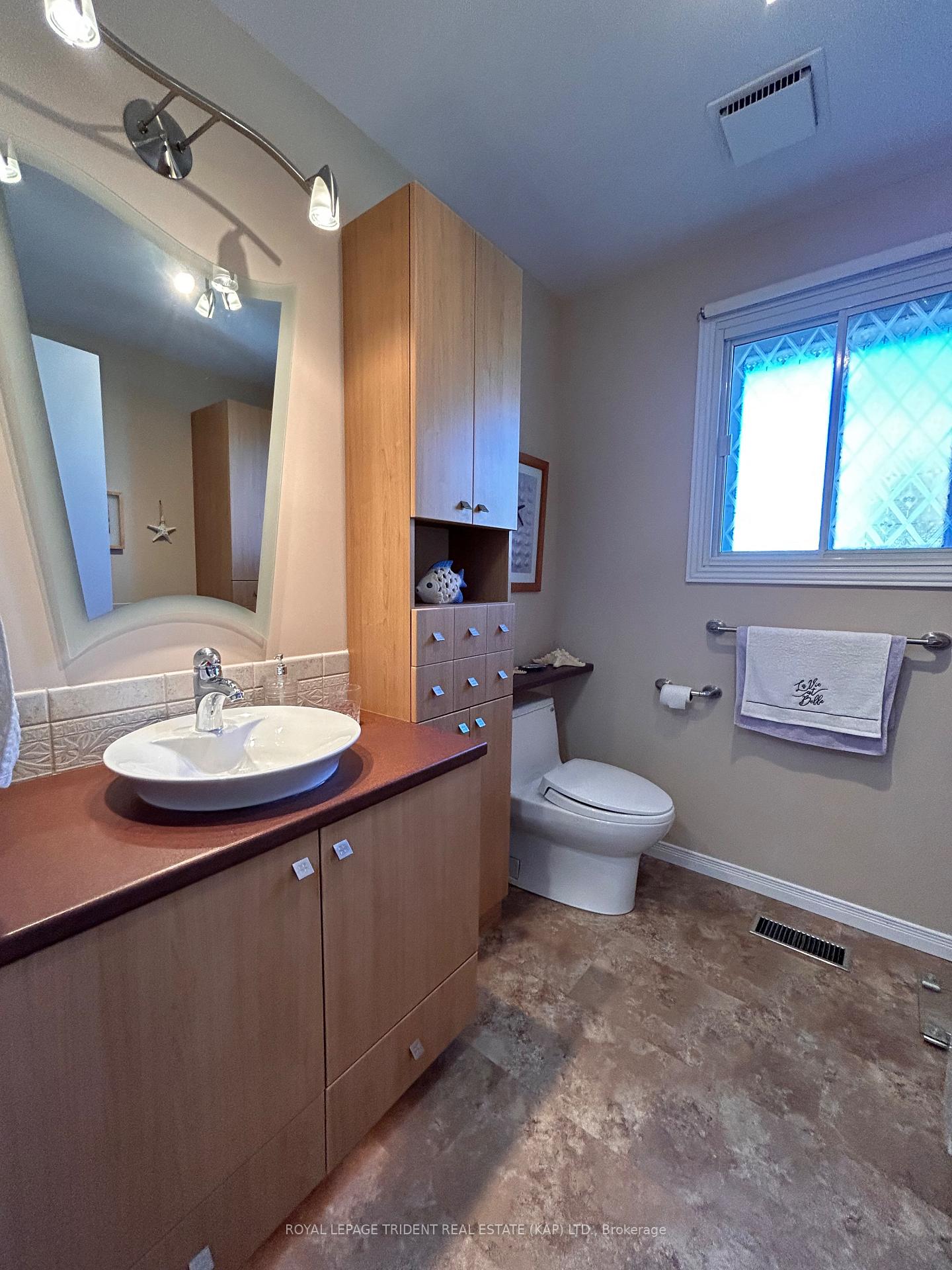 Photo 18 of 6 Seaborne Crescent S, Kapuskasing — HOMEH
