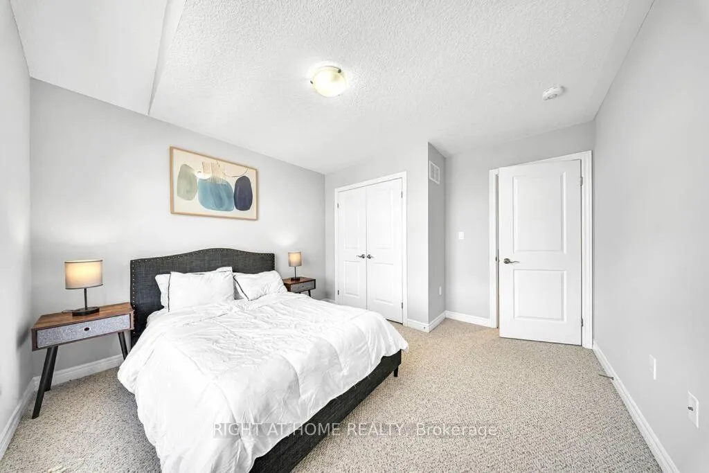 Photo 20 of 170 Dalgleish Trail, Hamilton, Rural Glanbrook — HOMEH