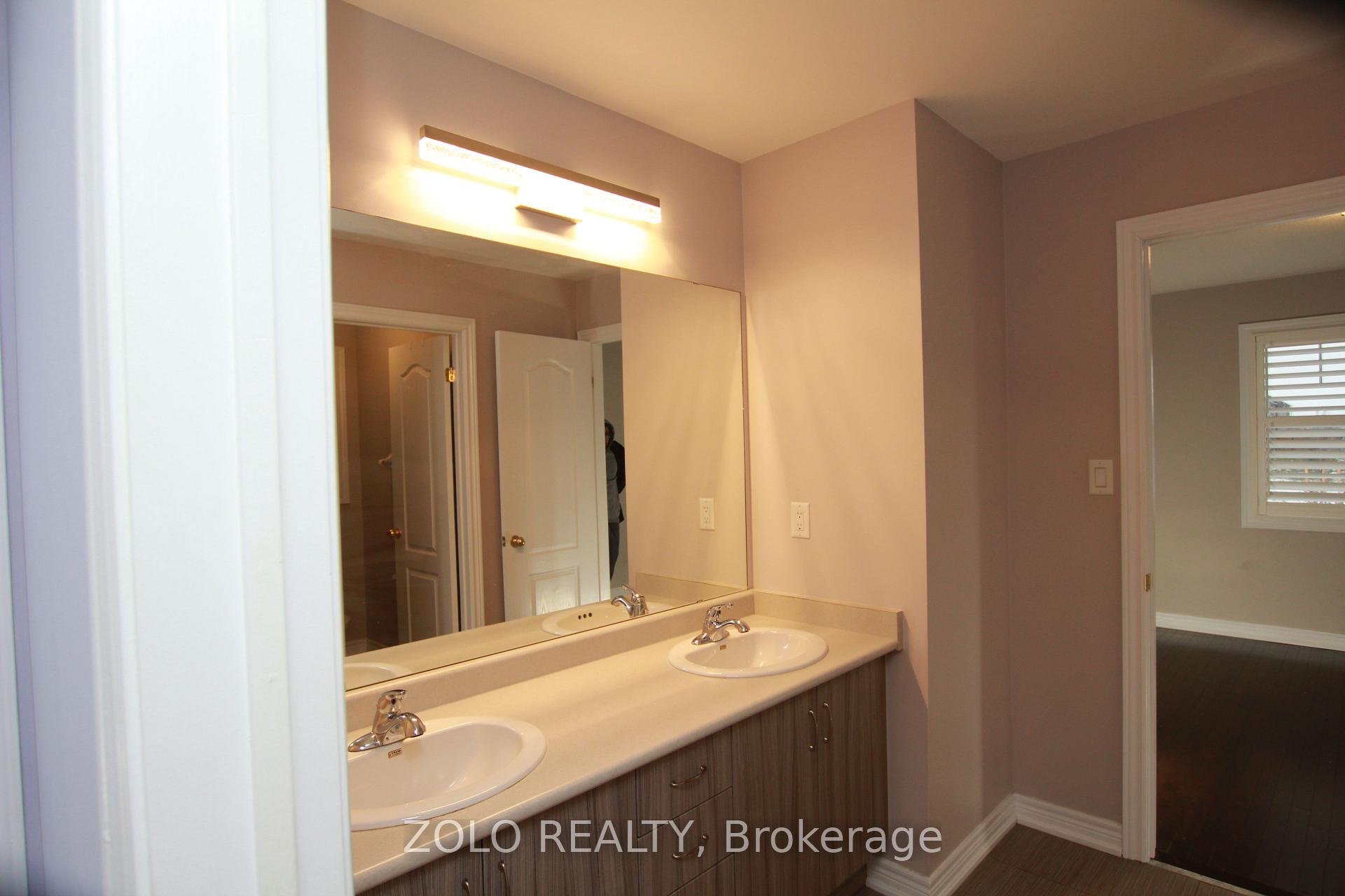 Photo 11 of 1431 Lormel Gate Avenue, Innisfil, Lefroy — HOMEH