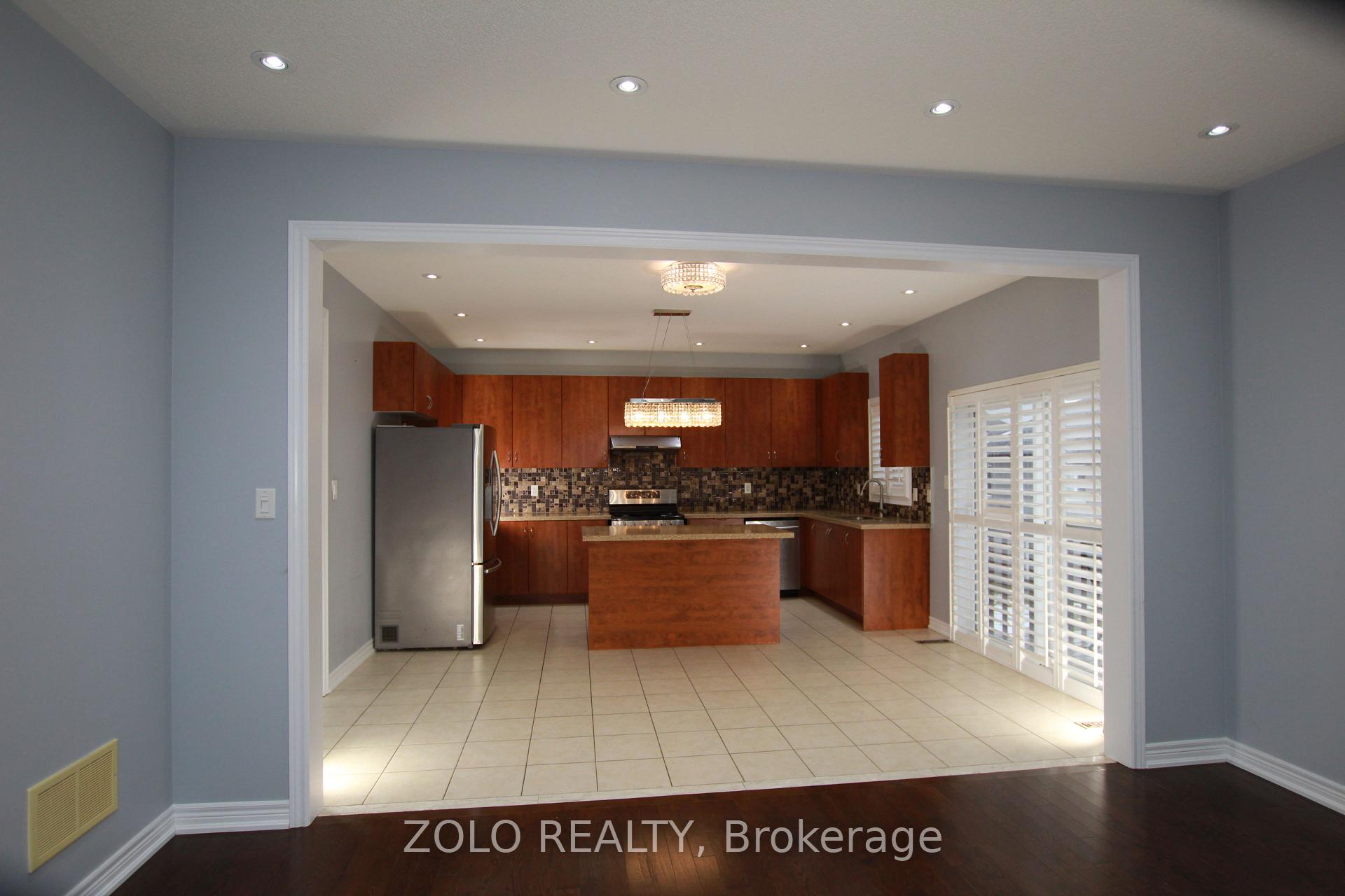 Photo 17 of 1431 Lormel Gate Avenue, Innisfil, Lefroy — HOMEH