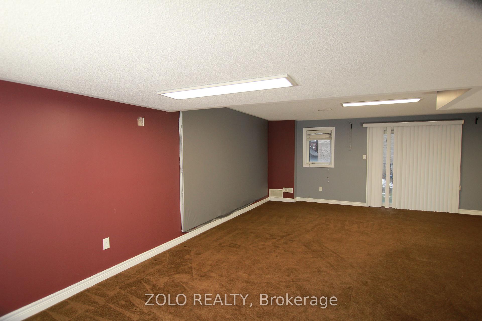 Photo 19 of 1431 Lormel Gate Avenue, Innisfil, Lefroy — HOMEH