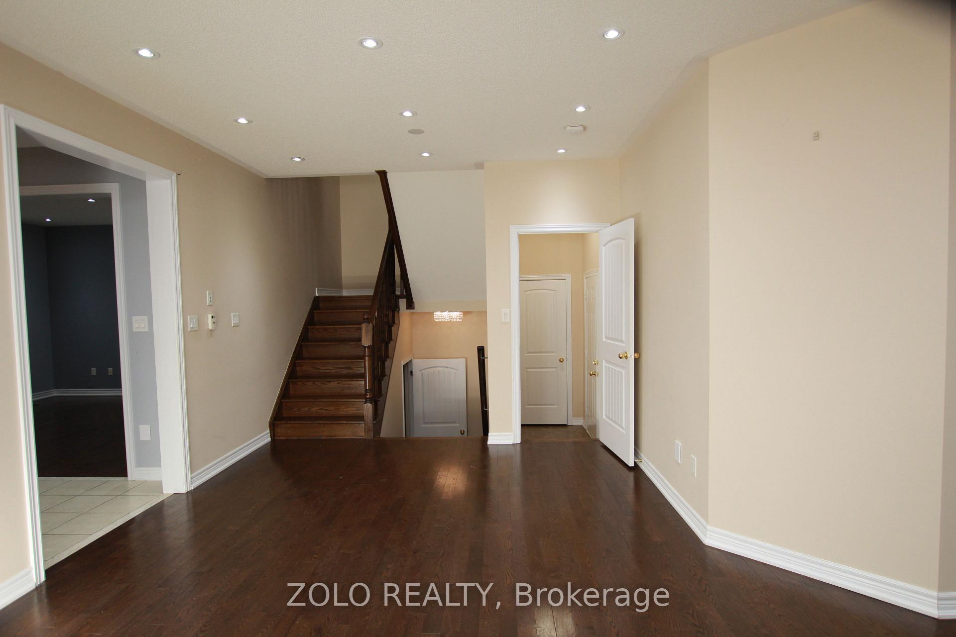 Photo 35 of 1431 Lormel Gate Avenue, Innisfil, Lefroy — HOMEH