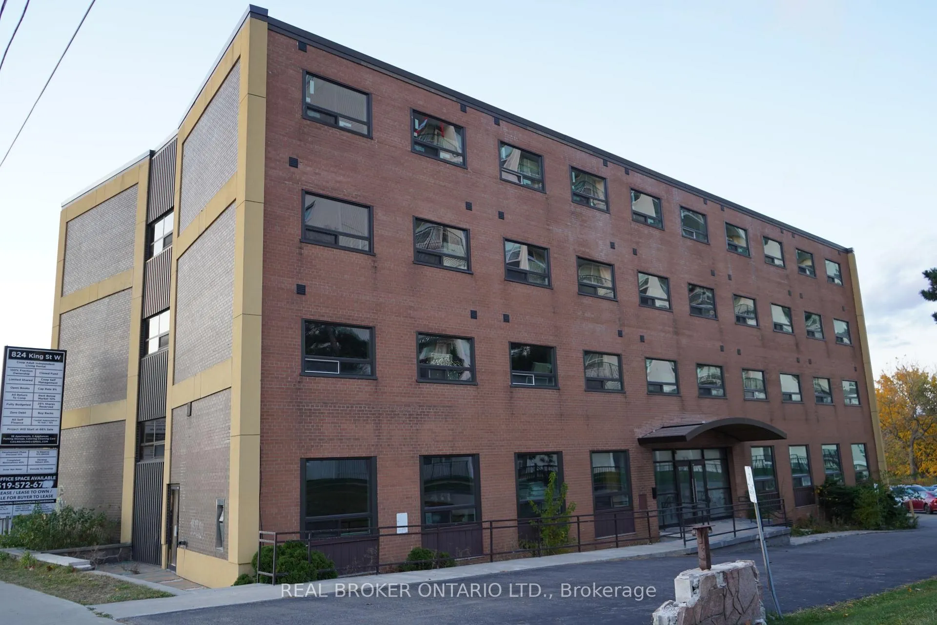 Photo 8 of 824 King Street W, Kitchener — HOMEH