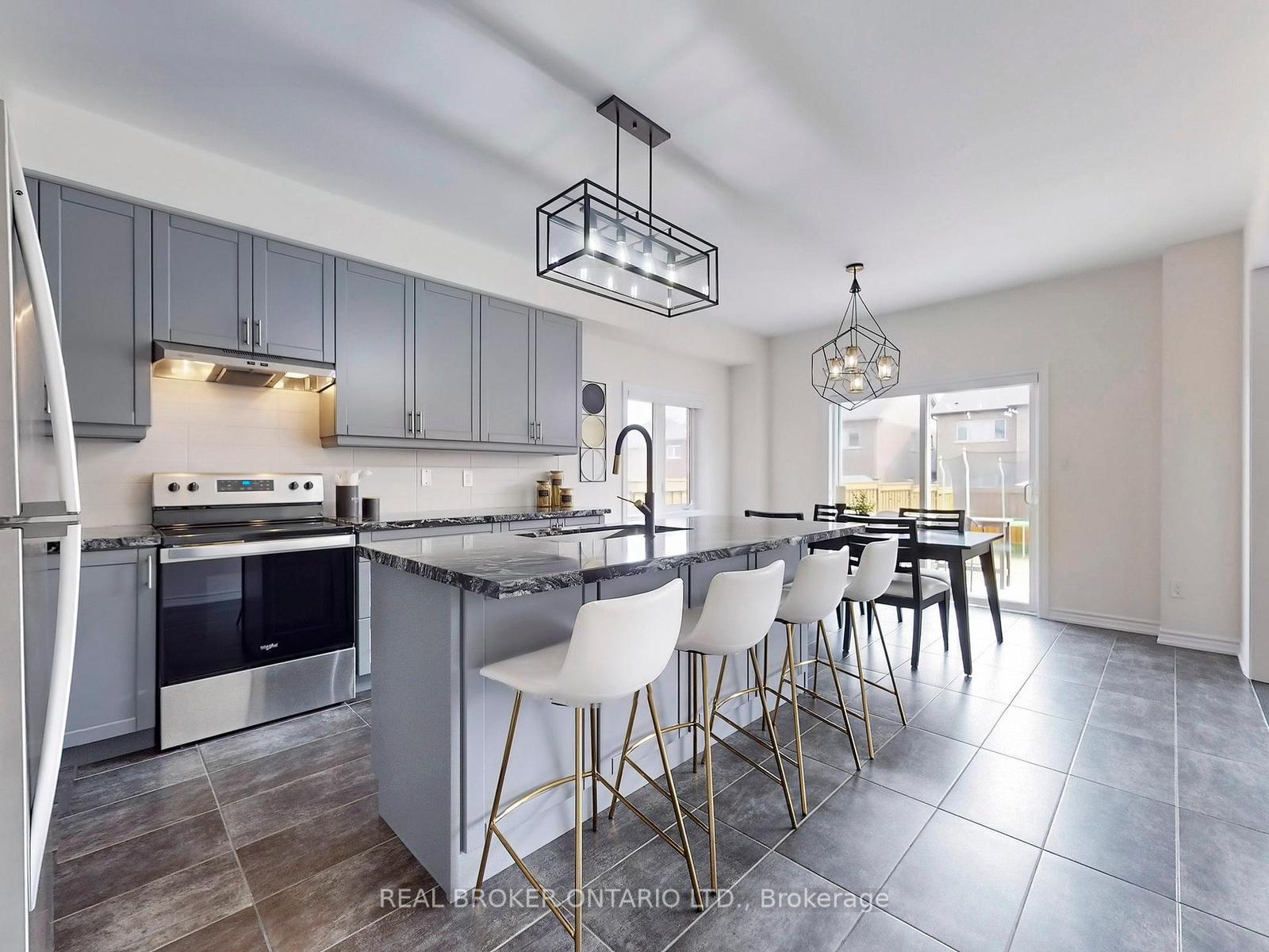 Photo 7 of 1347 Stevens Road, Innisfil, Alcona — HOMEH