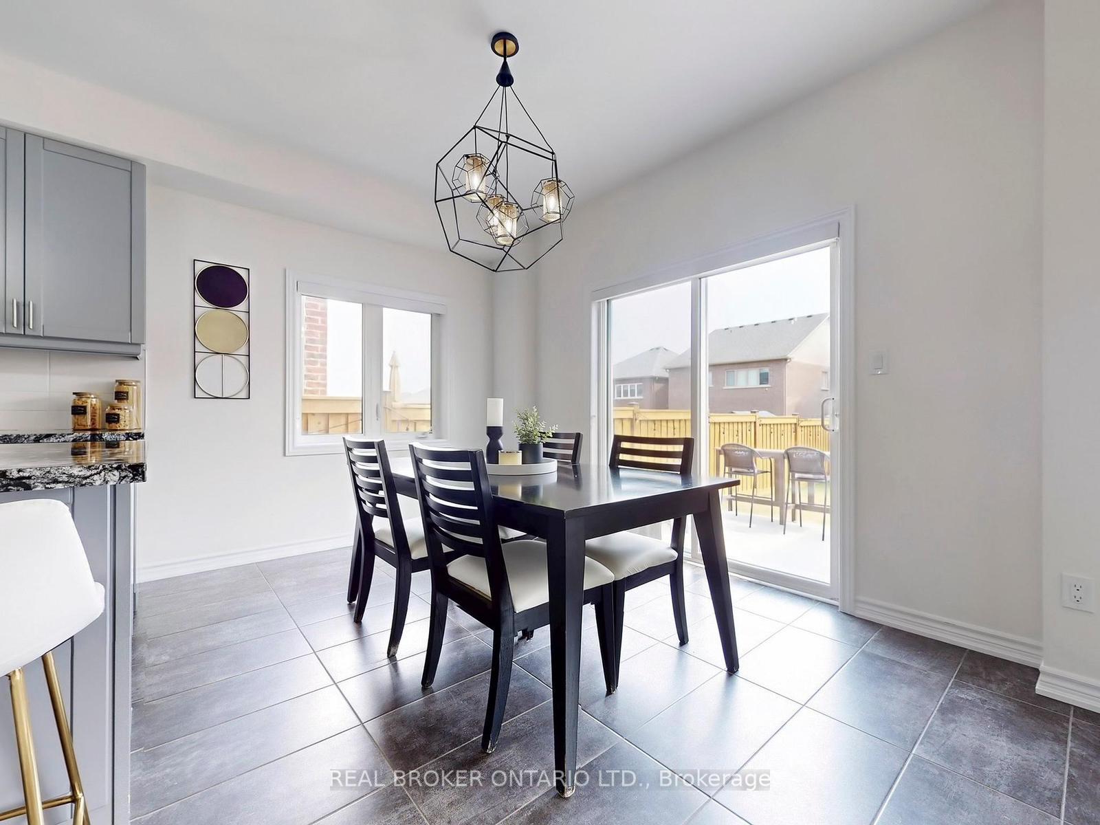 Photo 10 of 1347 Stevens Road, Innisfil, Alcona — HOMEH