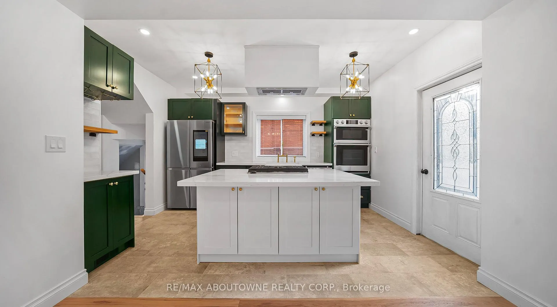 Photo 13 of 708 Wilson Street, Hamilton, Gibson — HOMEH