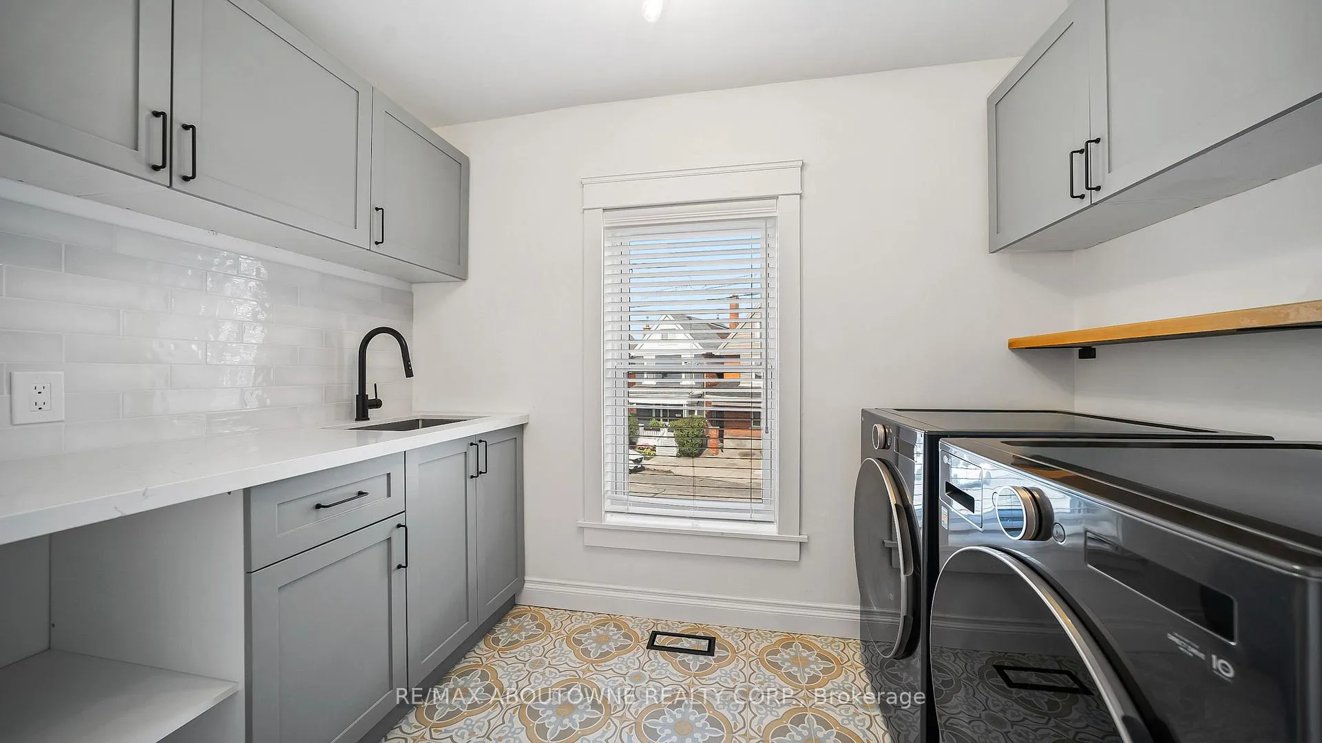 Photo 27 of 708 Wilson Street, Hamilton, Gibson — HOMEH