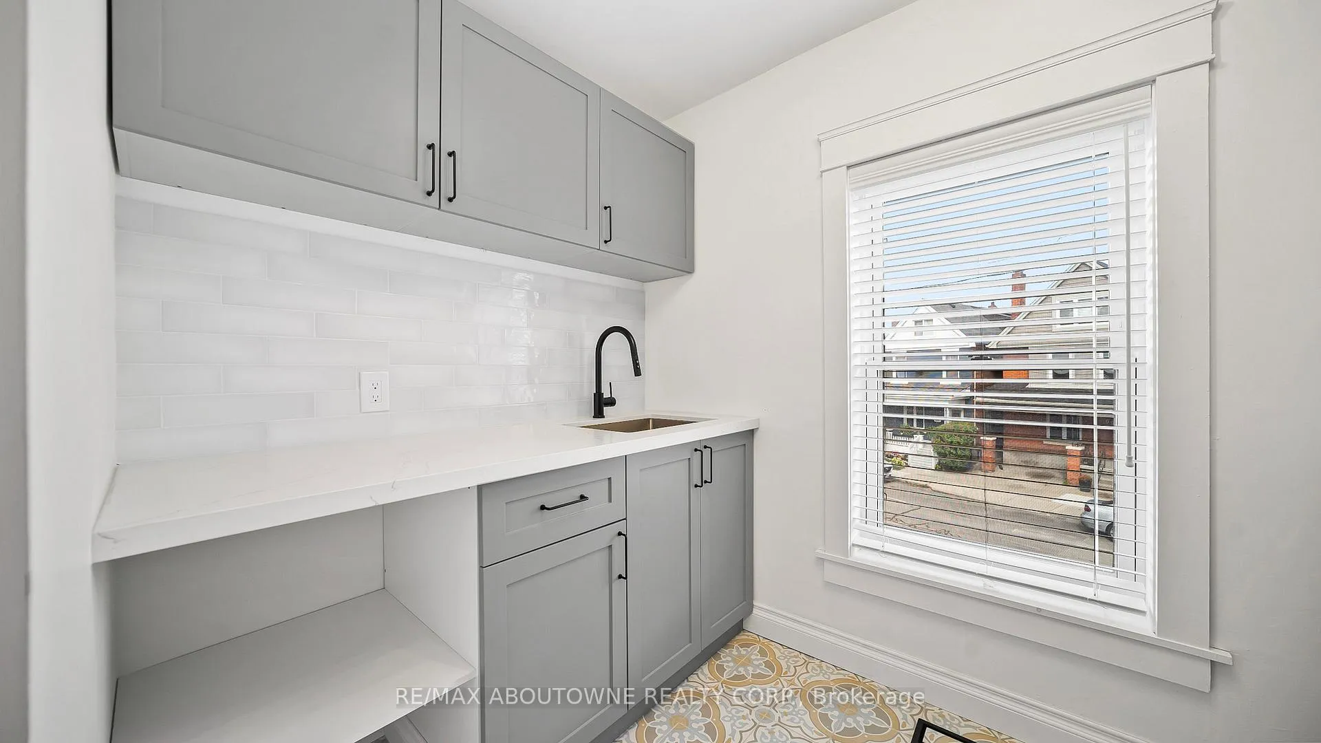 Photo 28 of 708 Wilson Street, Hamilton, Gibson — HOMEH