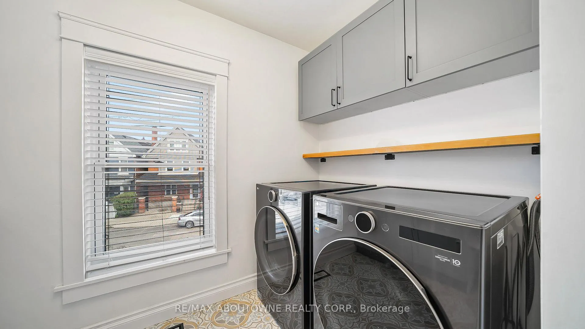 Photo 29 of 708 Wilson Street, Hamilton, Gibson — HOMEH