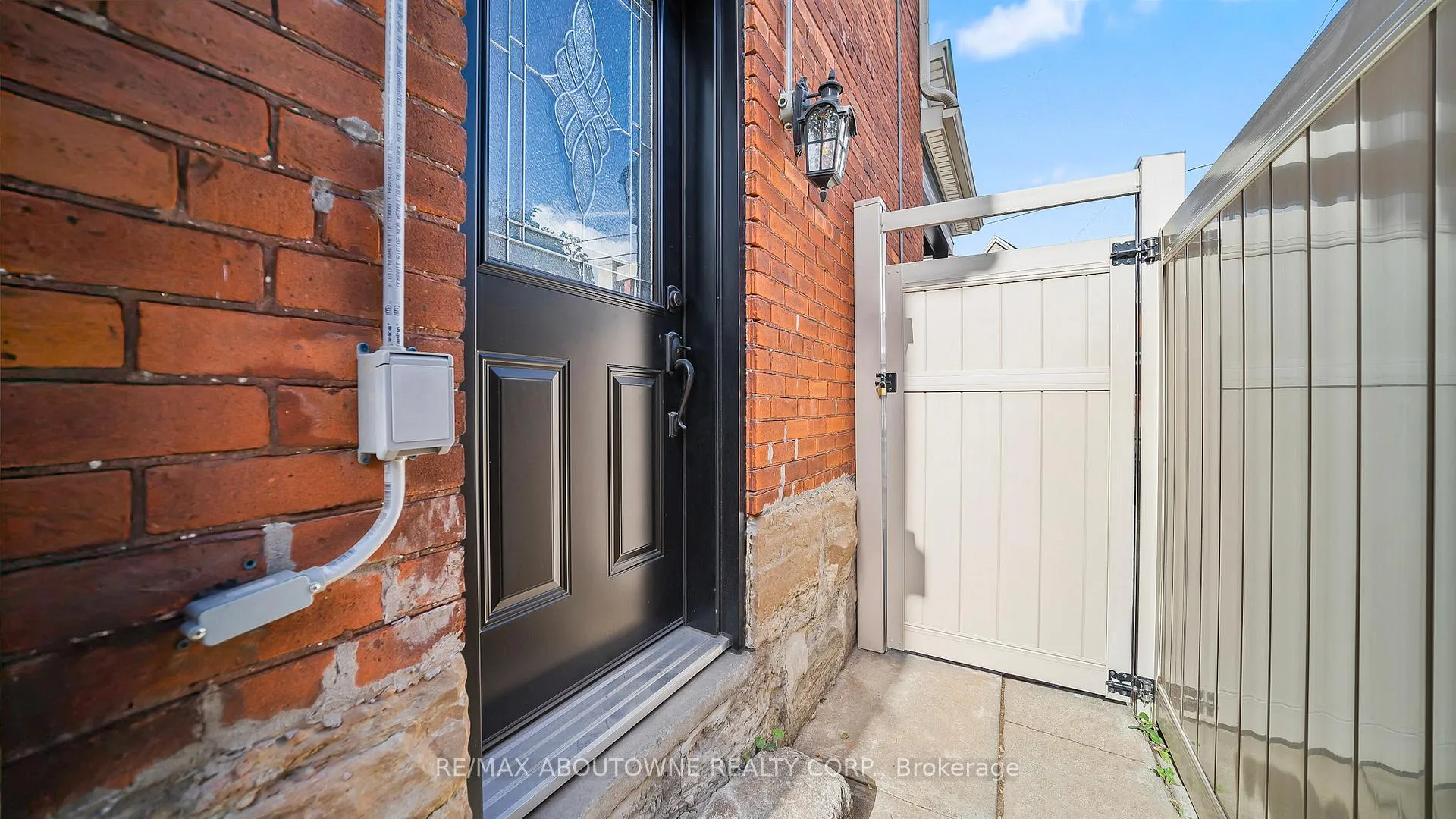 Photo 35 of 708 Wilson Street, Hamilton, Gibson — HOMEH