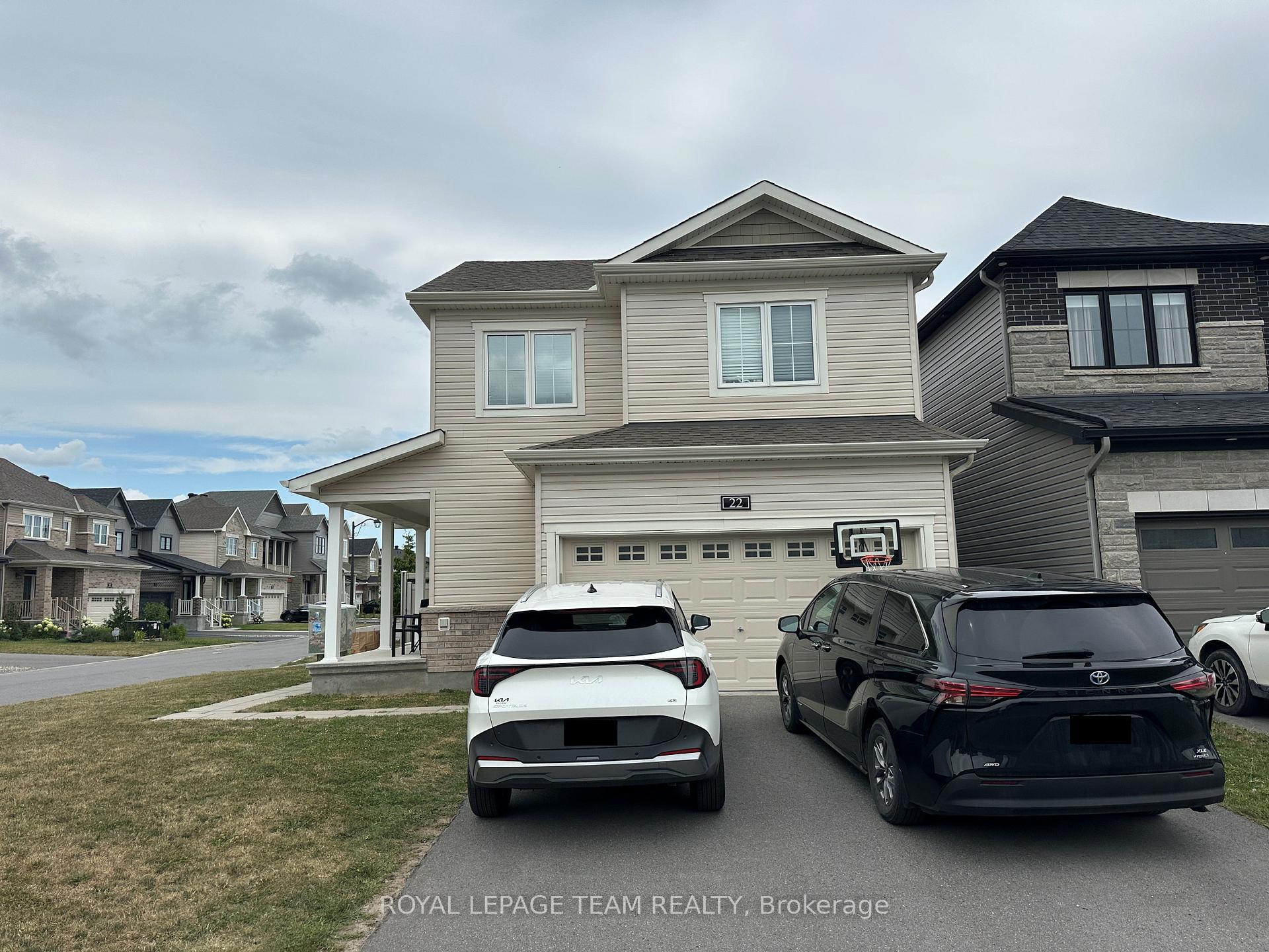 Photo 3 of 22 Sweet Pea Way, Ottawa, Kanata - Kanata Lakes/Heritage Hills — HOMEH