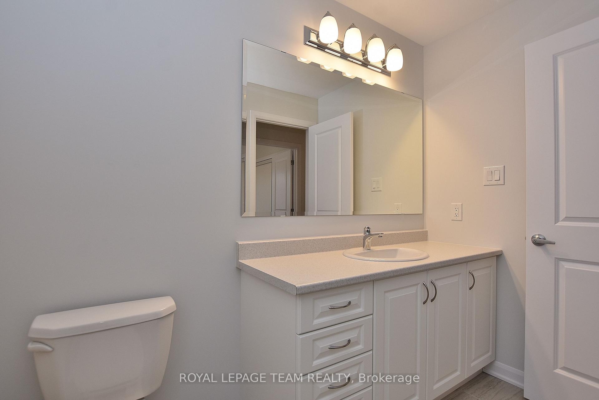 Photo 31 of 22 Sweet Pea Way, Ottawa, Kanata - Kanata Lakes/Heritage Hills — HOMEH