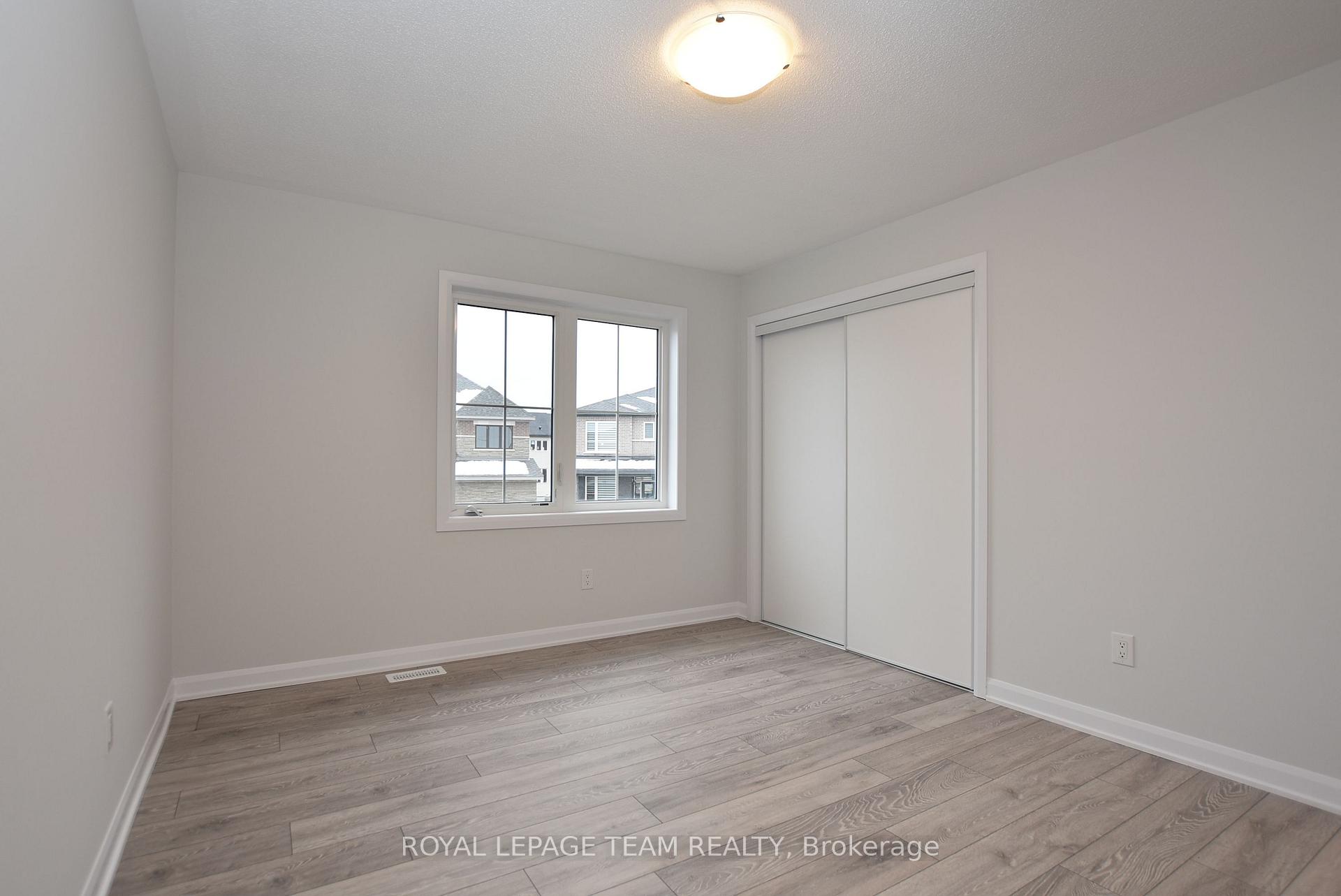 Photo 33 of 22 Sweet Pea Way, Ottawa, Kanata - Kanata Lakes/Heritage Hills — HOMEH