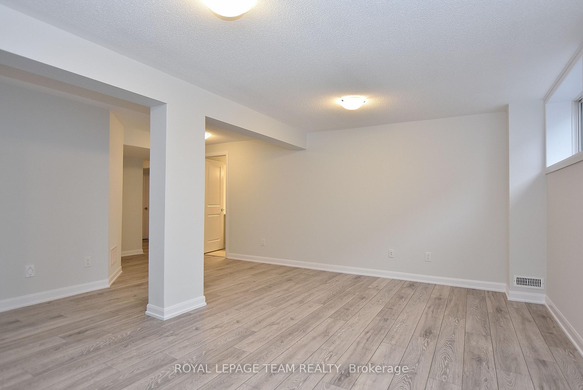 Photo 38 of 22 Sweet Pea Way, Ottawa, Kanata - Kanata Lakes/Heritage Hills — HOMEH